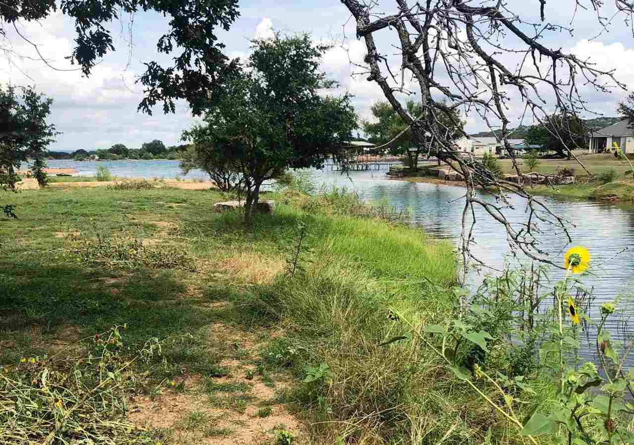 Water Ridge Subd, Section 1, Block 1, Lot 2, 0.69 Acres in Llanco County, Texas