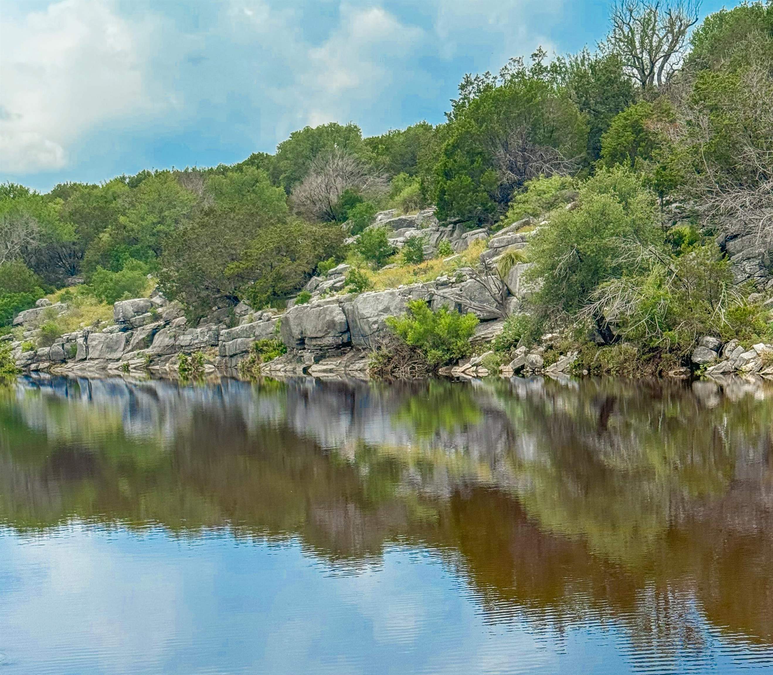 26800 Hwy 71, Horseshoe Bay