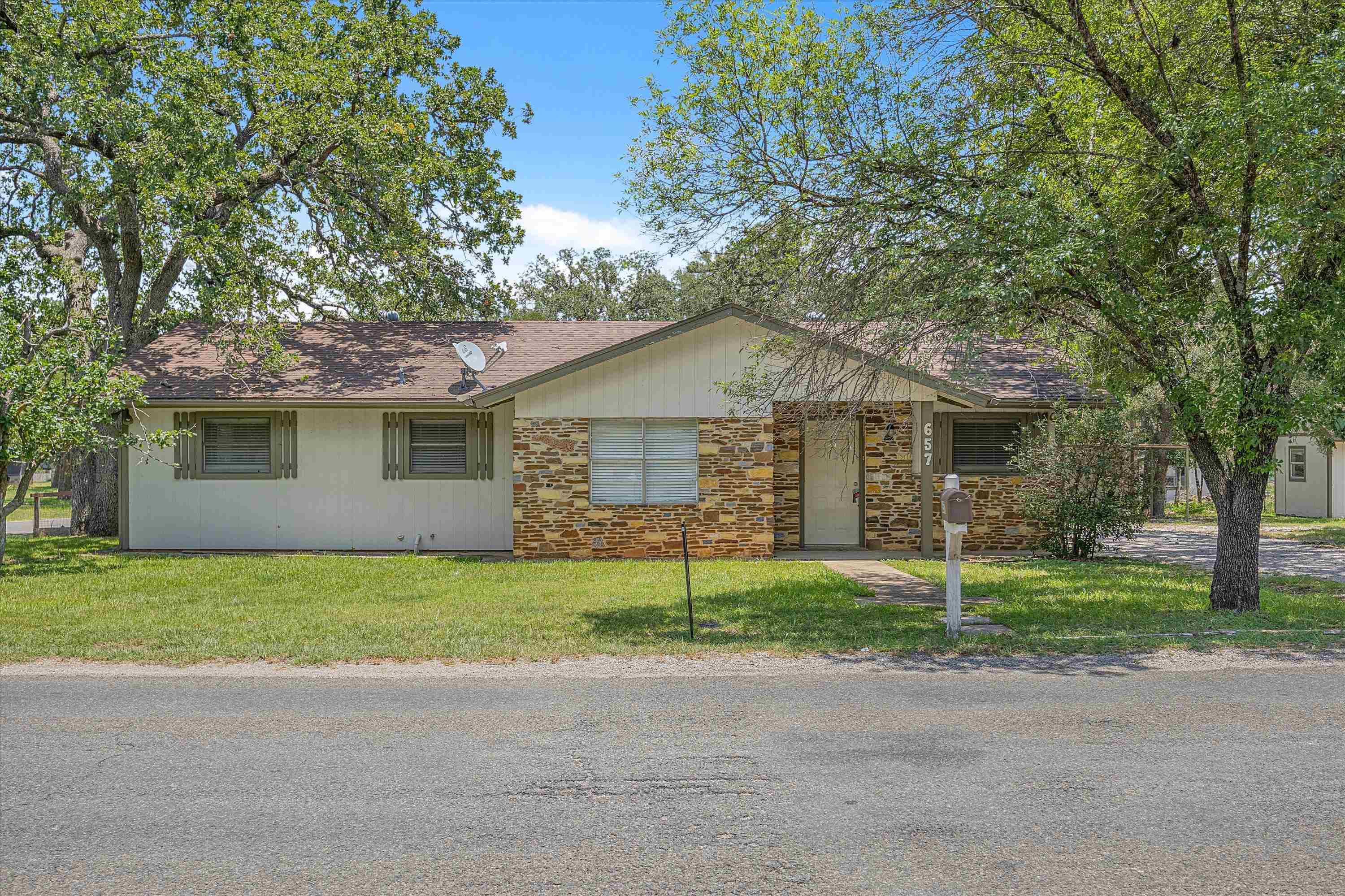 S7520 SCARLET OAKS LOT 373 & 374