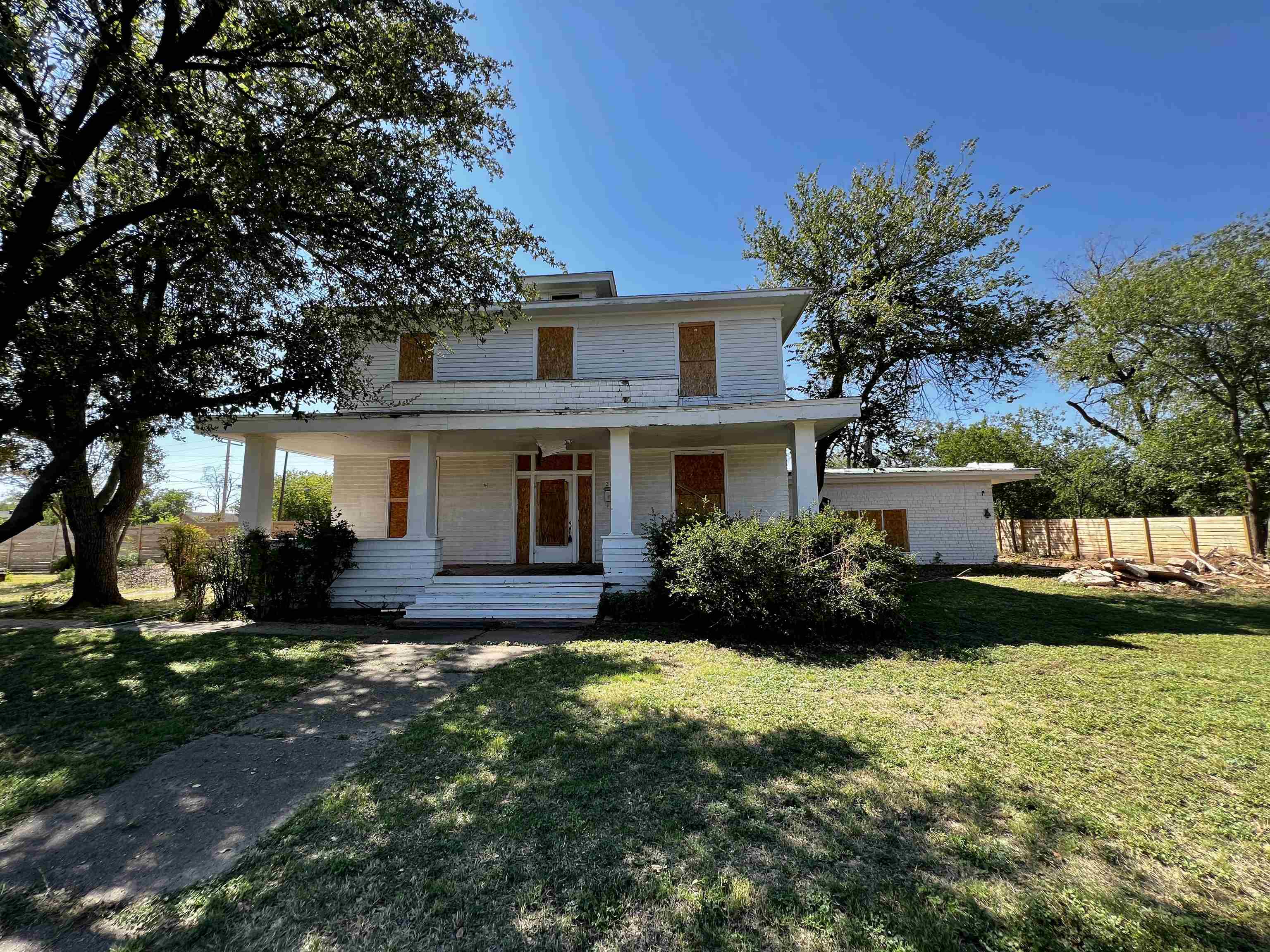 OT ABILENE BLK 206 THOMAS, BLOCK 1-3, LOT 1-2