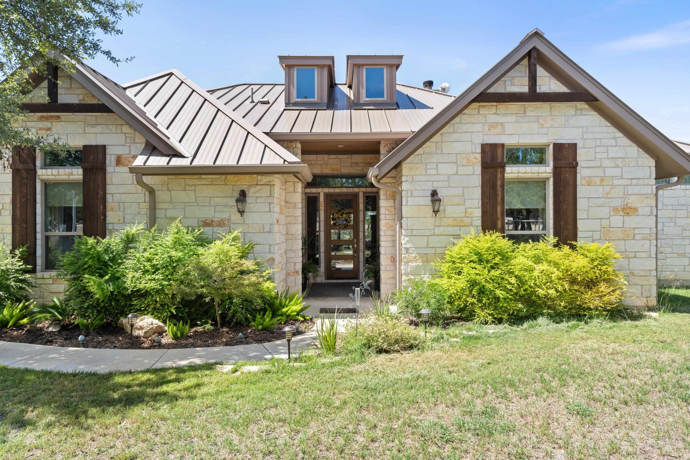 175 Scenic Ridge, Spicewood
