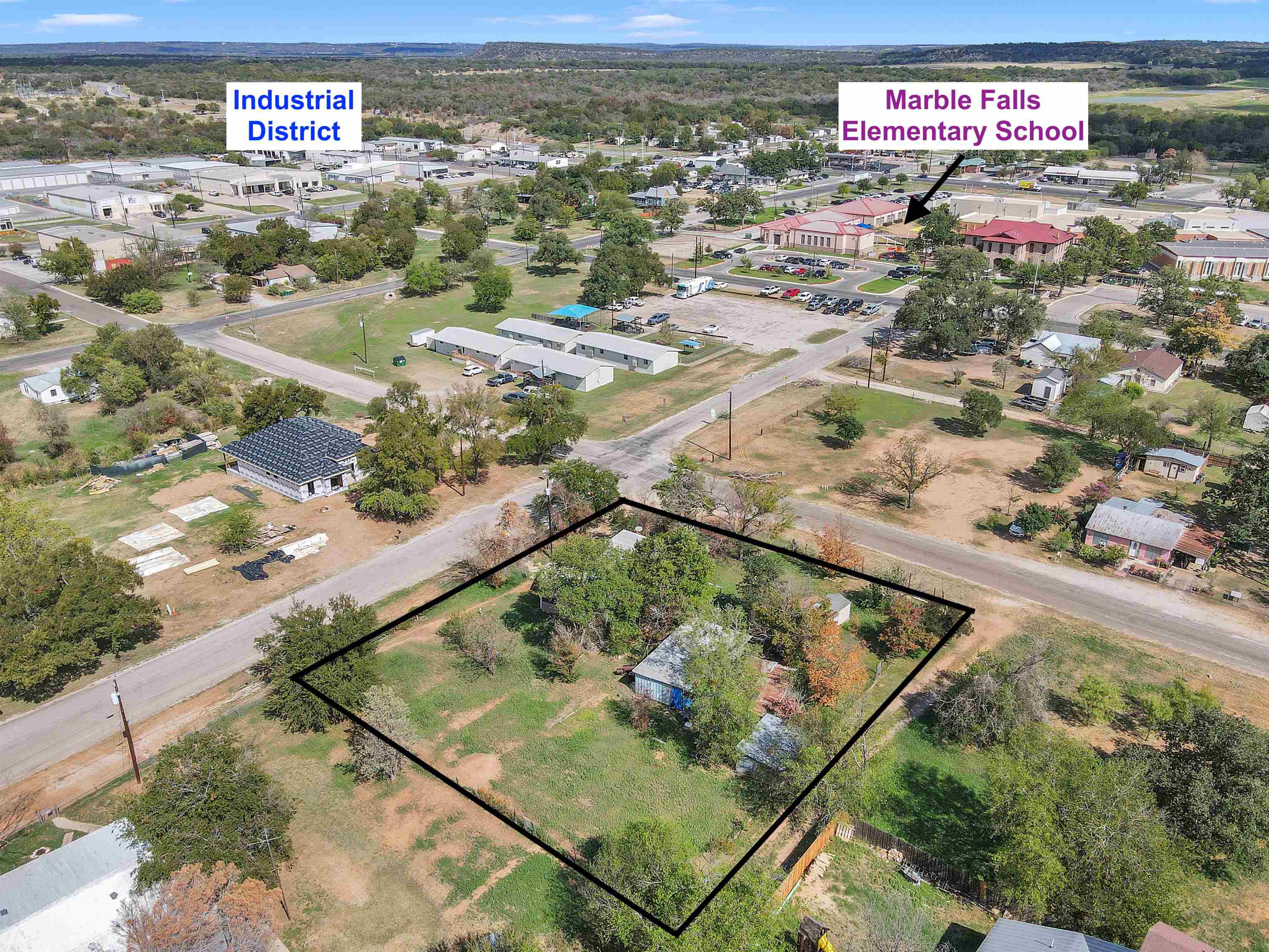 S6130 MARBLE FALLS CITY LOT 7,8,9 BLK 159