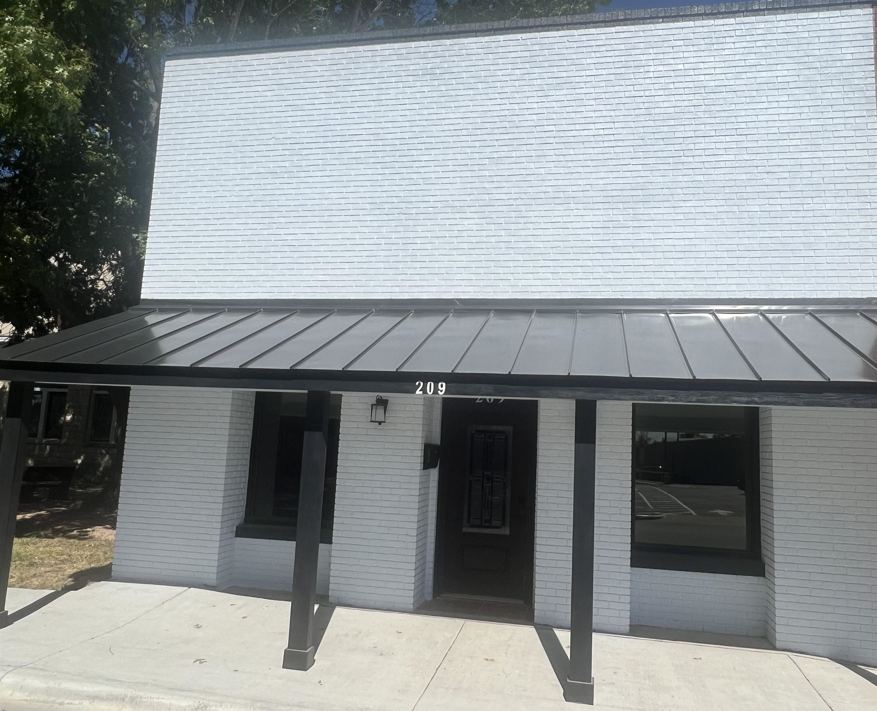 LOT: PT 10-11-12 BLK: 36 ADDN: A H BARNES