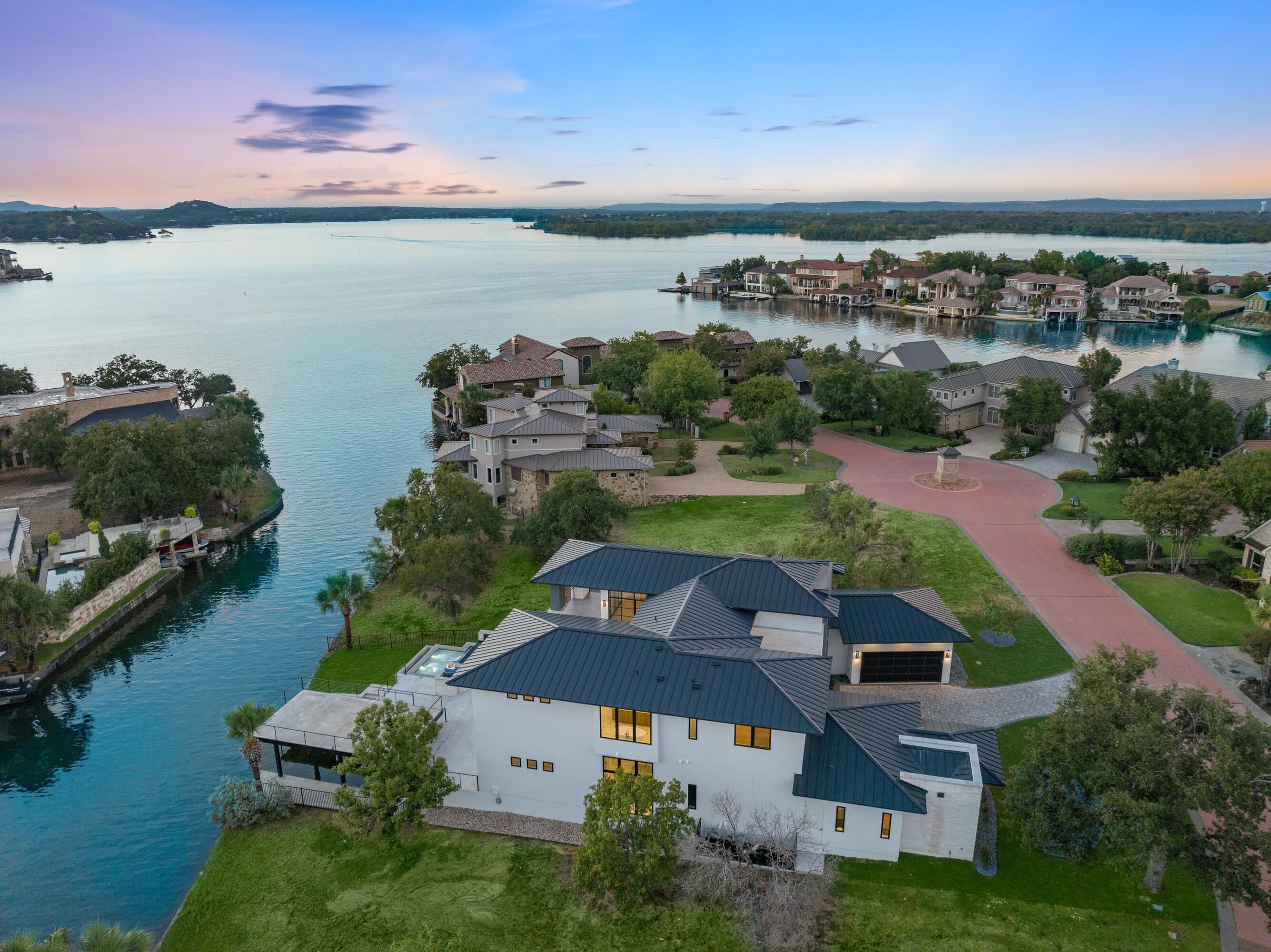 HORSESHOE BAY APPLEHEAD ISLAND LT 71