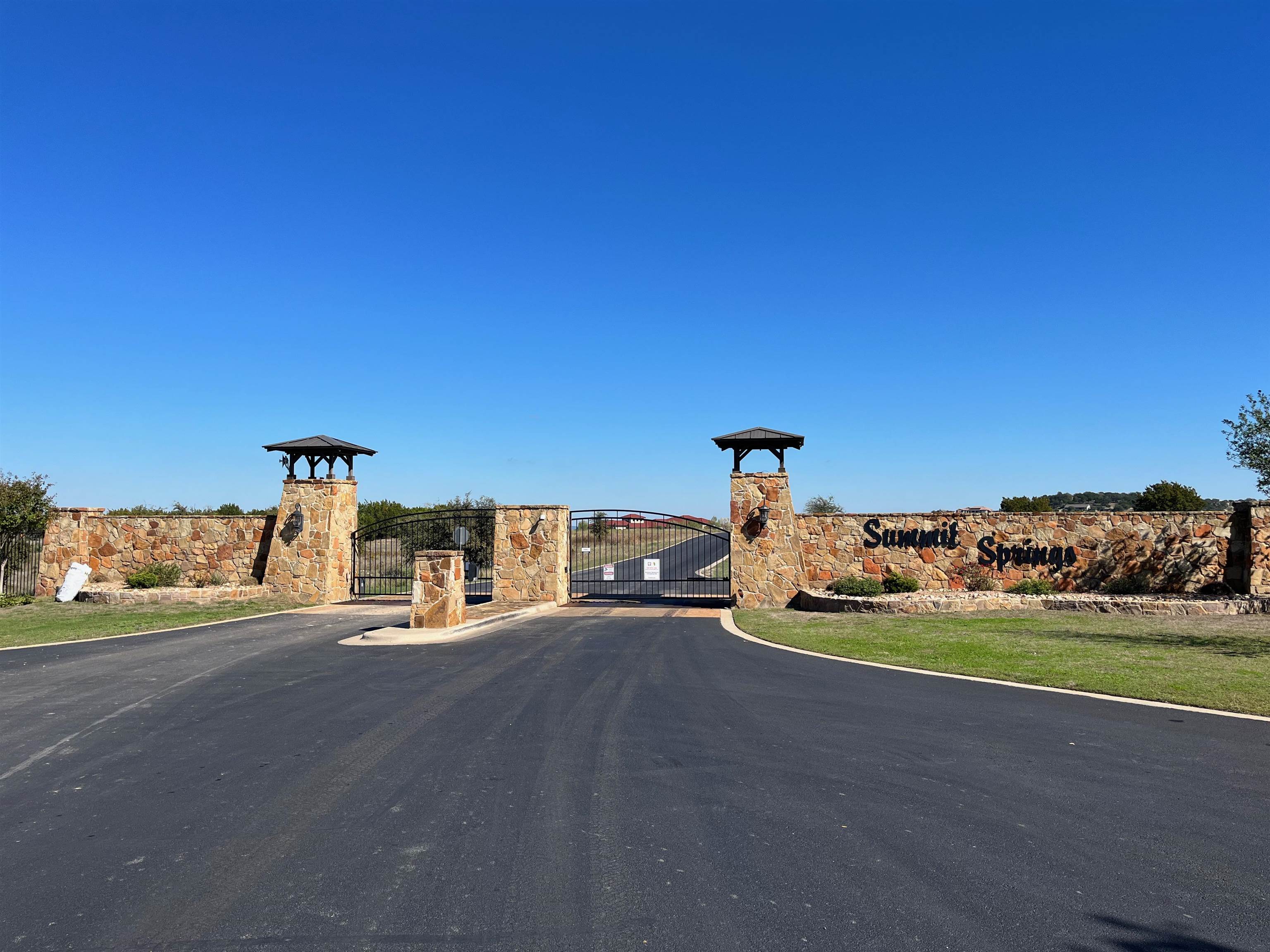 S8072 SUMMIT SPRINGS LOT 231 3.