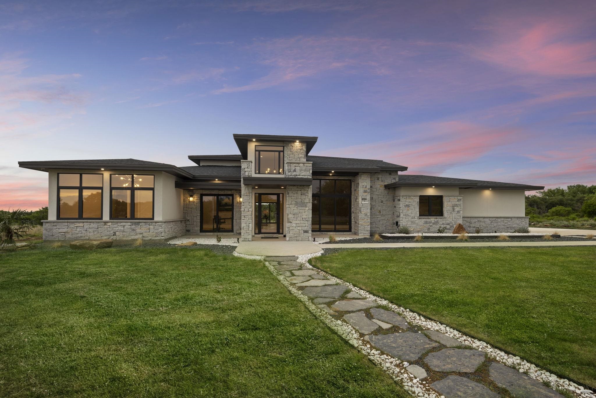 THE BLUFFS AT ROUND MOUNTAIN, LOT 07, ACRES 5.01