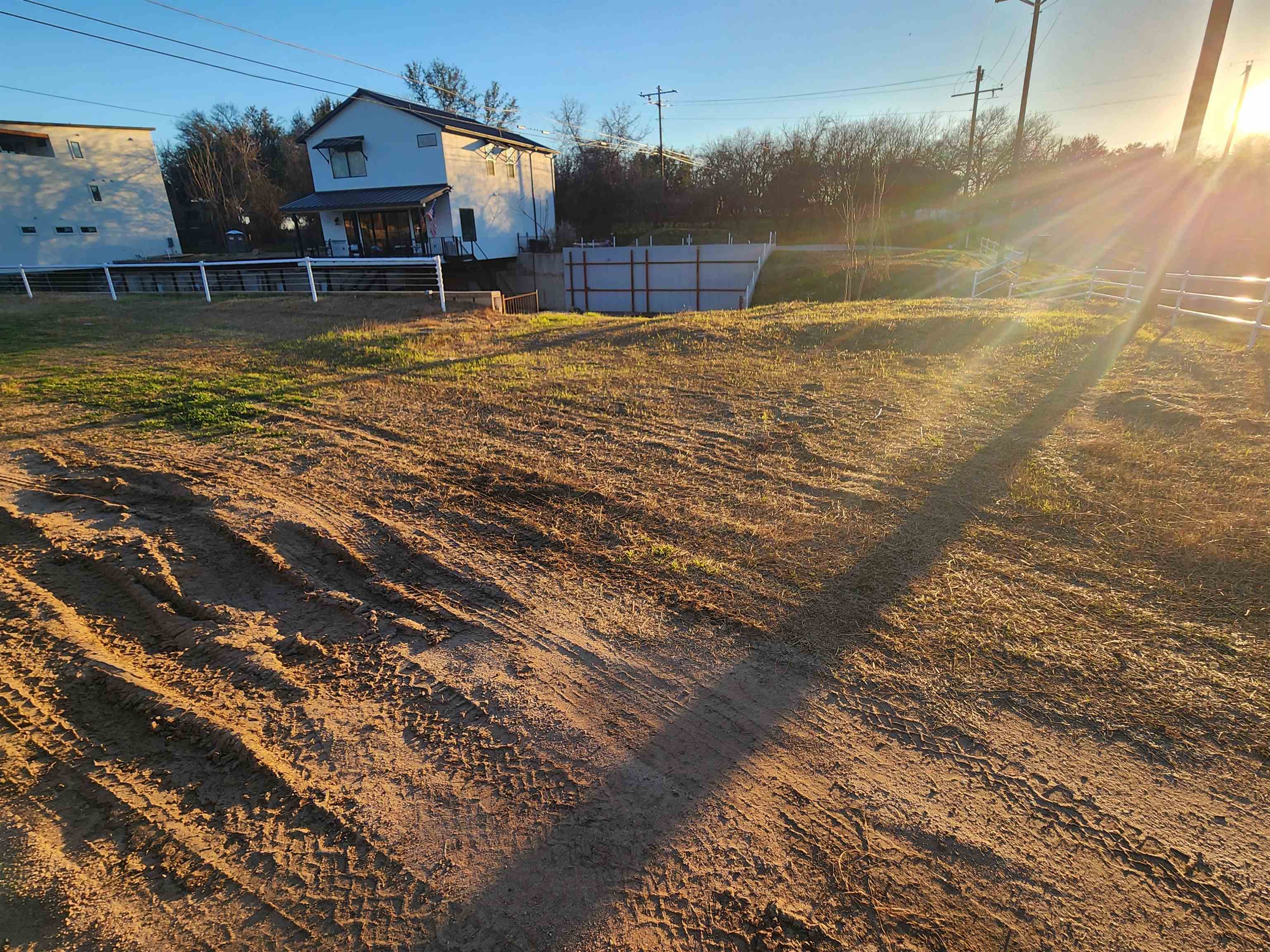 ANGELINA COVE LT 6 0.127 AC