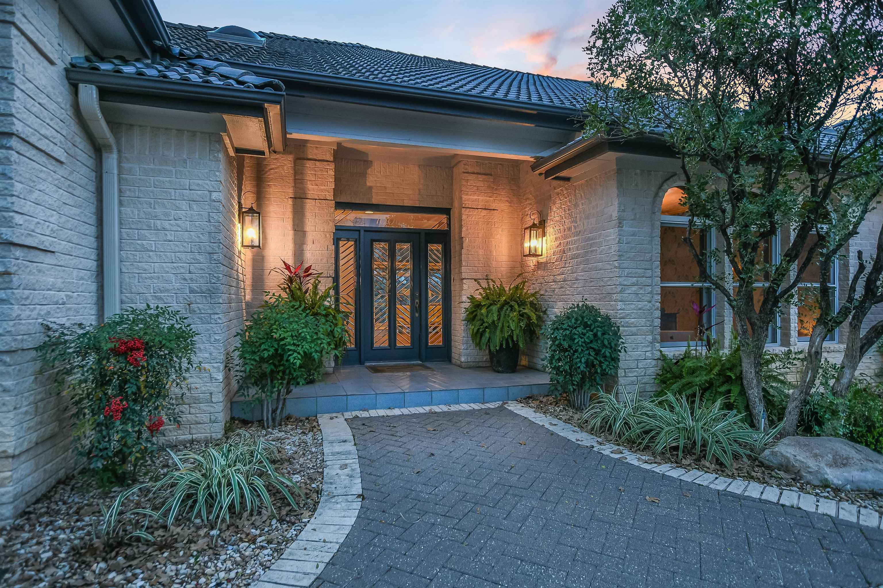 Horseshoe Bay Lot 10065