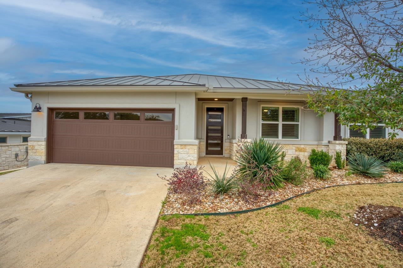 Horseshoe Bay West LT W18032