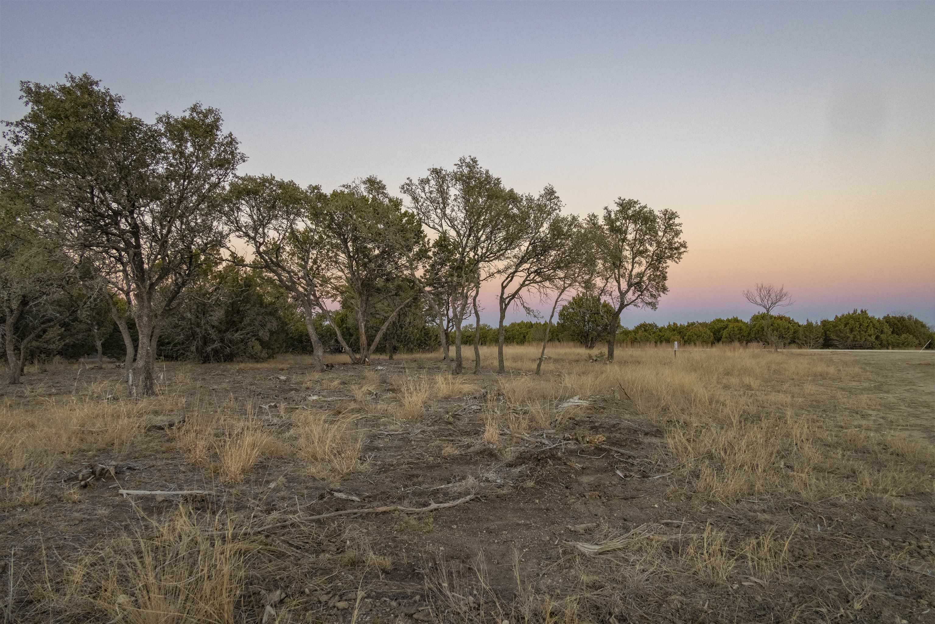 2 D ANDREWS ACRES: 9.09 LOT 88 PT PH 6 & 298 N A GEE183770000, Acres: .92 LOT 88 PT PH 6