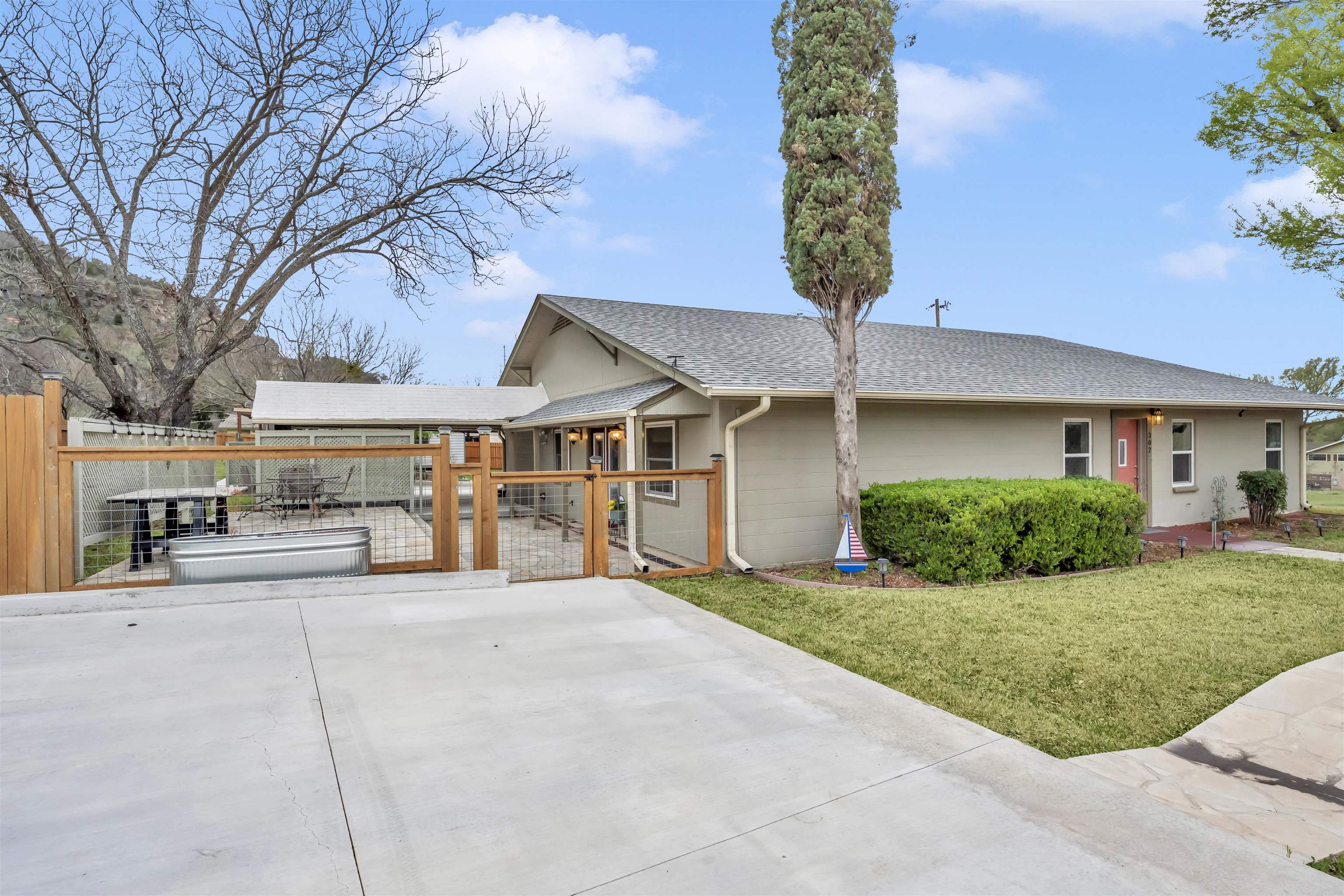 S5700 KINGSLAND HILLS LOT 9A BLK B, SEC 1