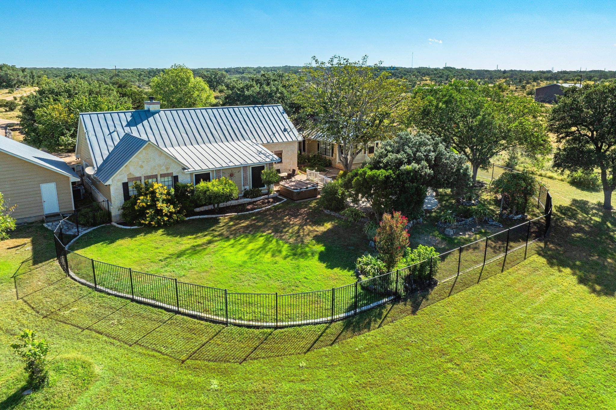 PEDERNALES , LOT 31 , ACRES 5.0