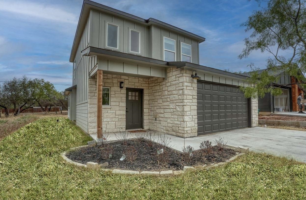 S8750 YELLOWSTONE LOT 304