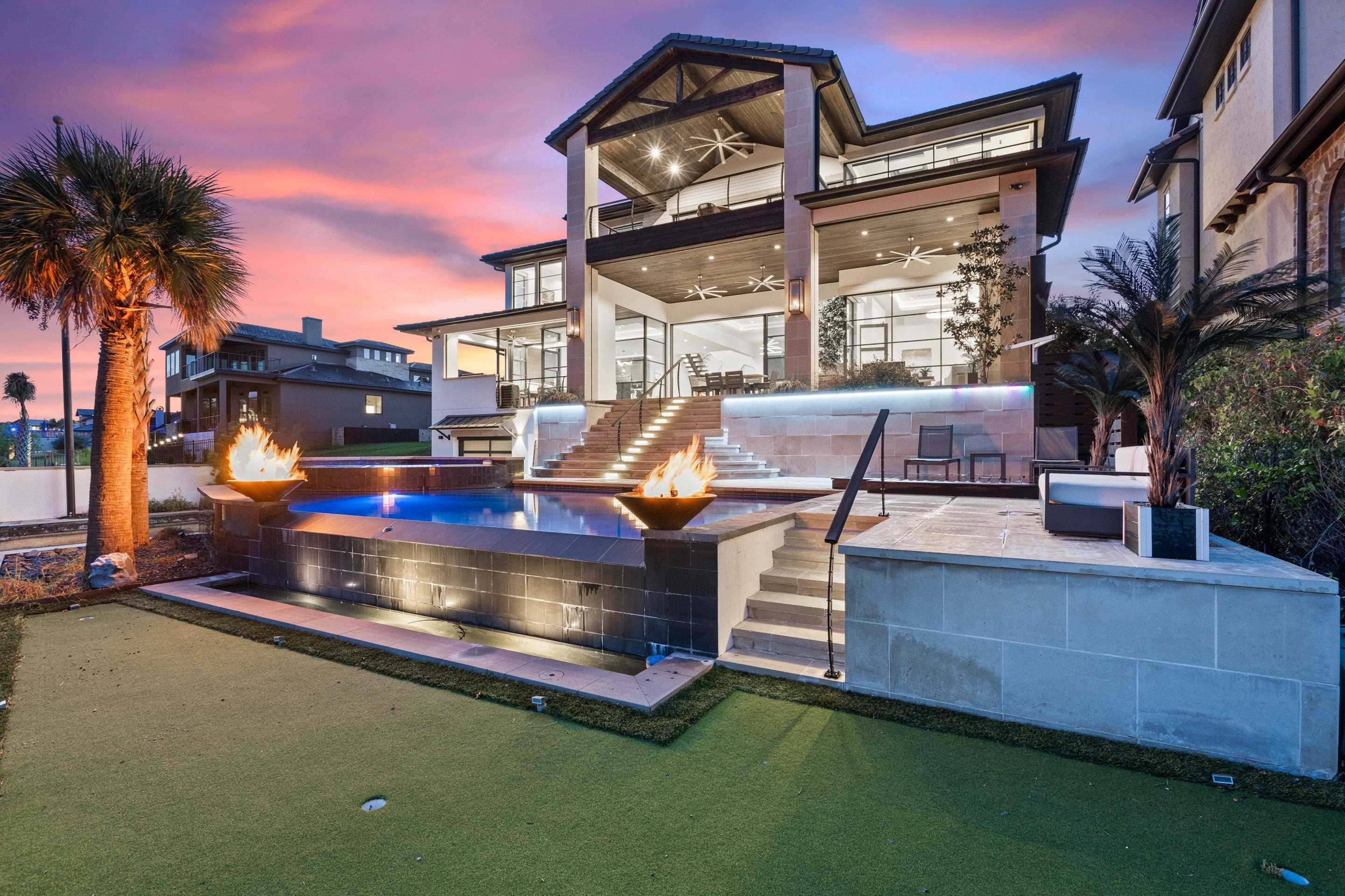 401 Matern, Horseshoe Bay