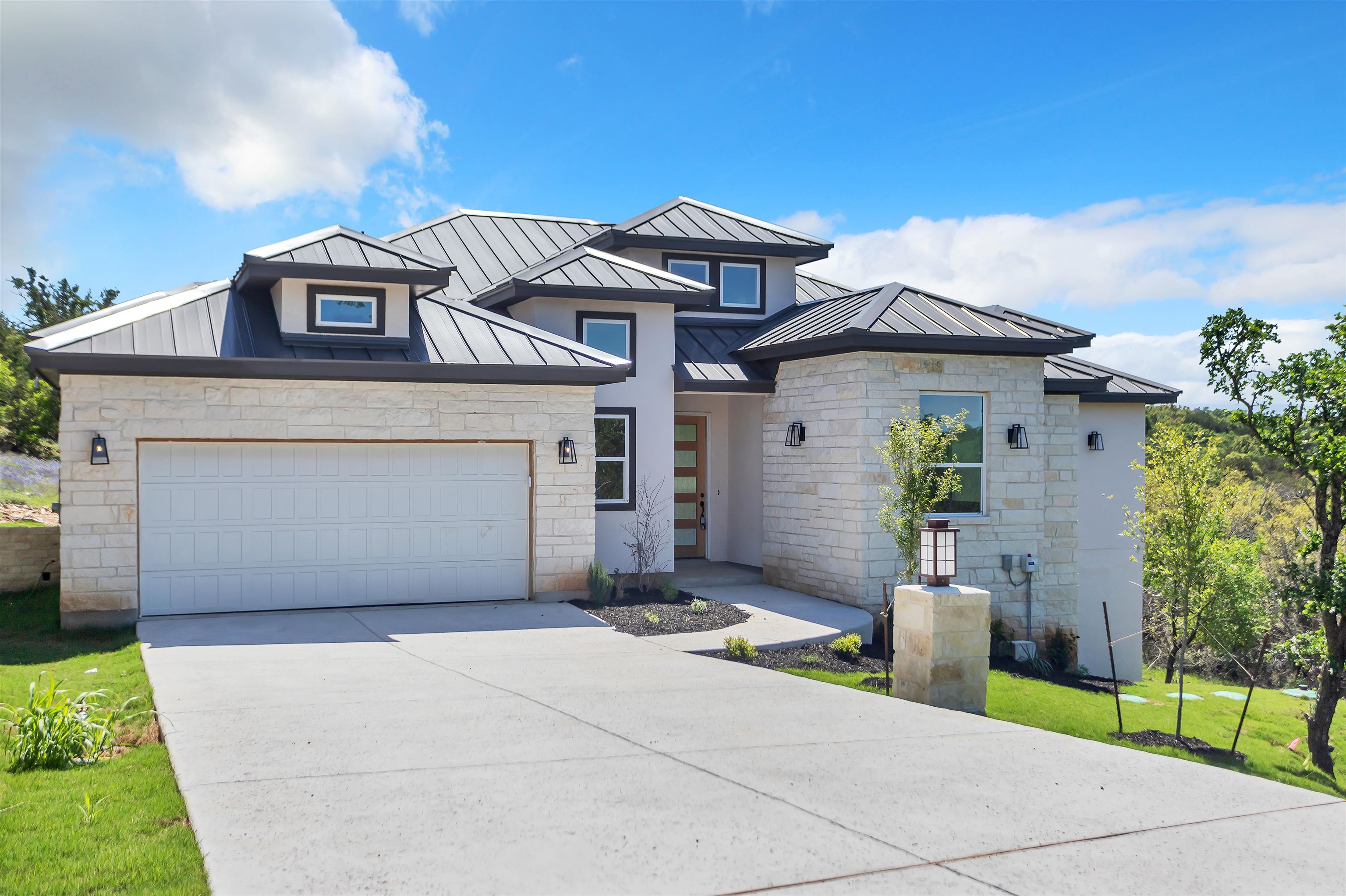 HORSESHOE BAY LT 22176