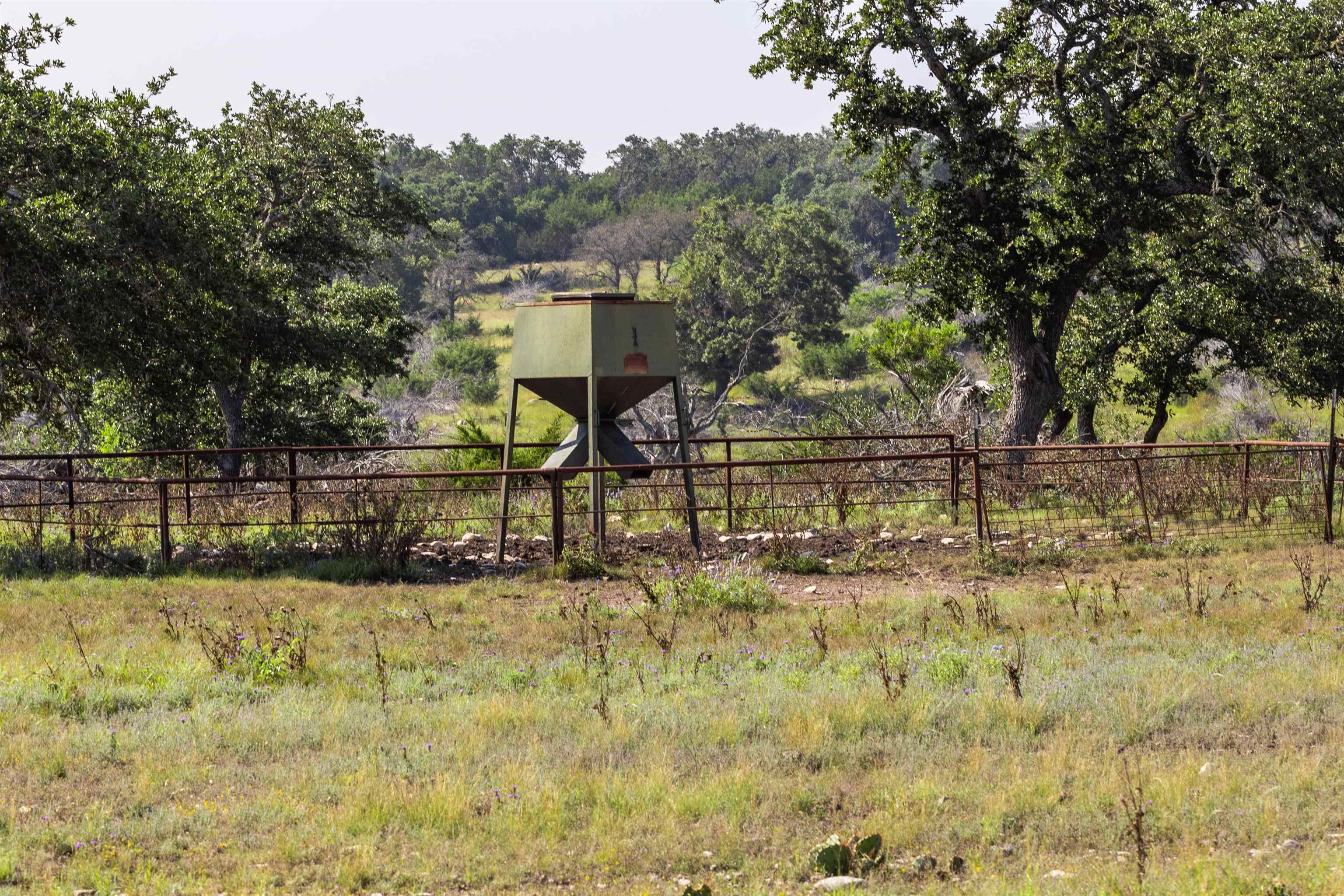 A1757 LOUIS ELLEBRACHT SVY #N PT OF 17 TRACT A ACRES 51.28