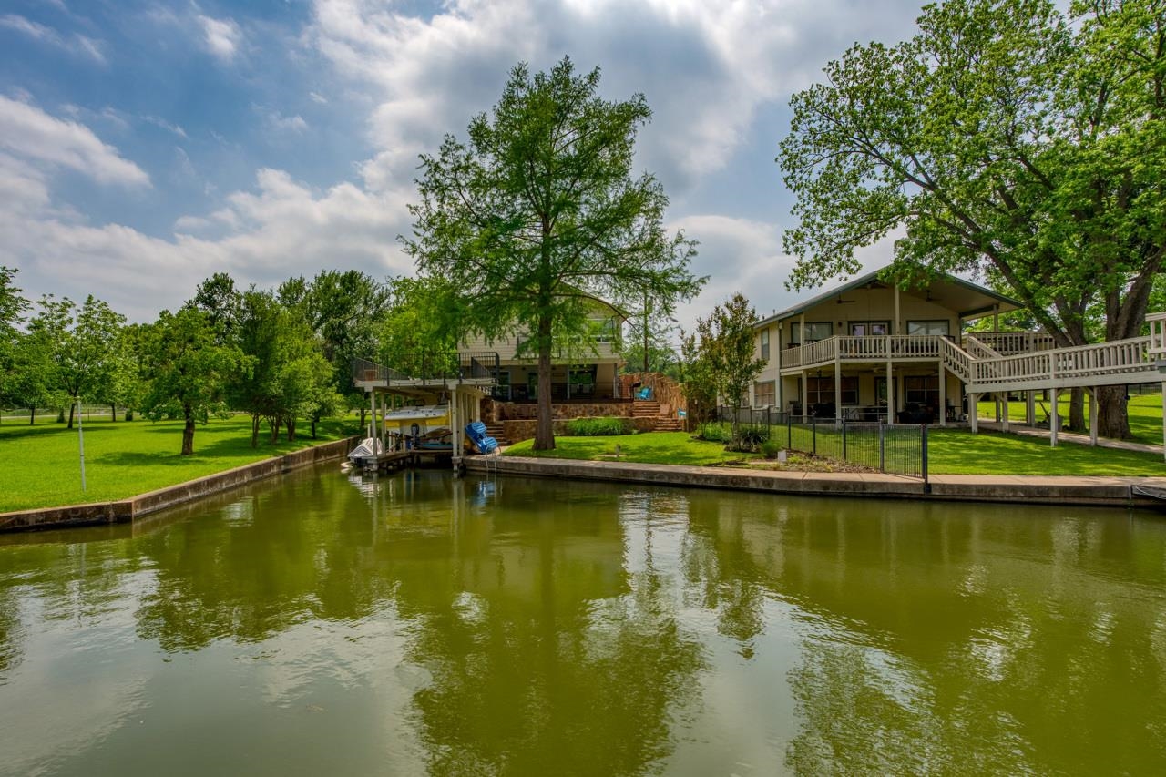 Sunrise Beach unit 3 lot 400 and lot 320 and TR 2 3418 SF fill