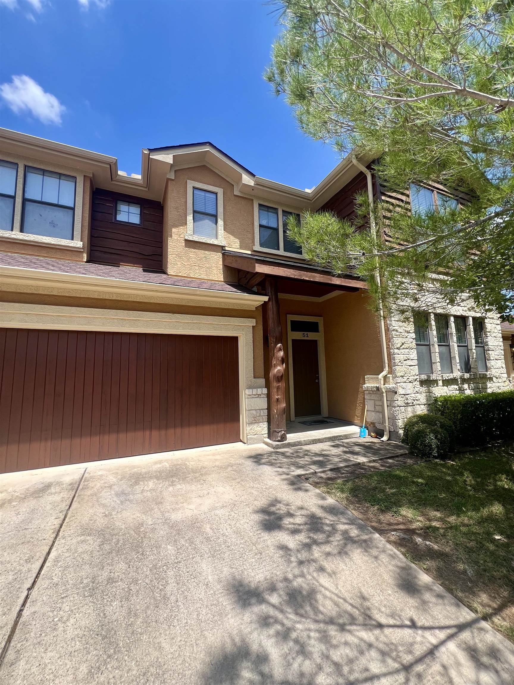 UNT 51 GARDENS AT COVERED BRIDGE CONDOMINIUM AMENDED PLUS 1.923 % INT IN COM AREA