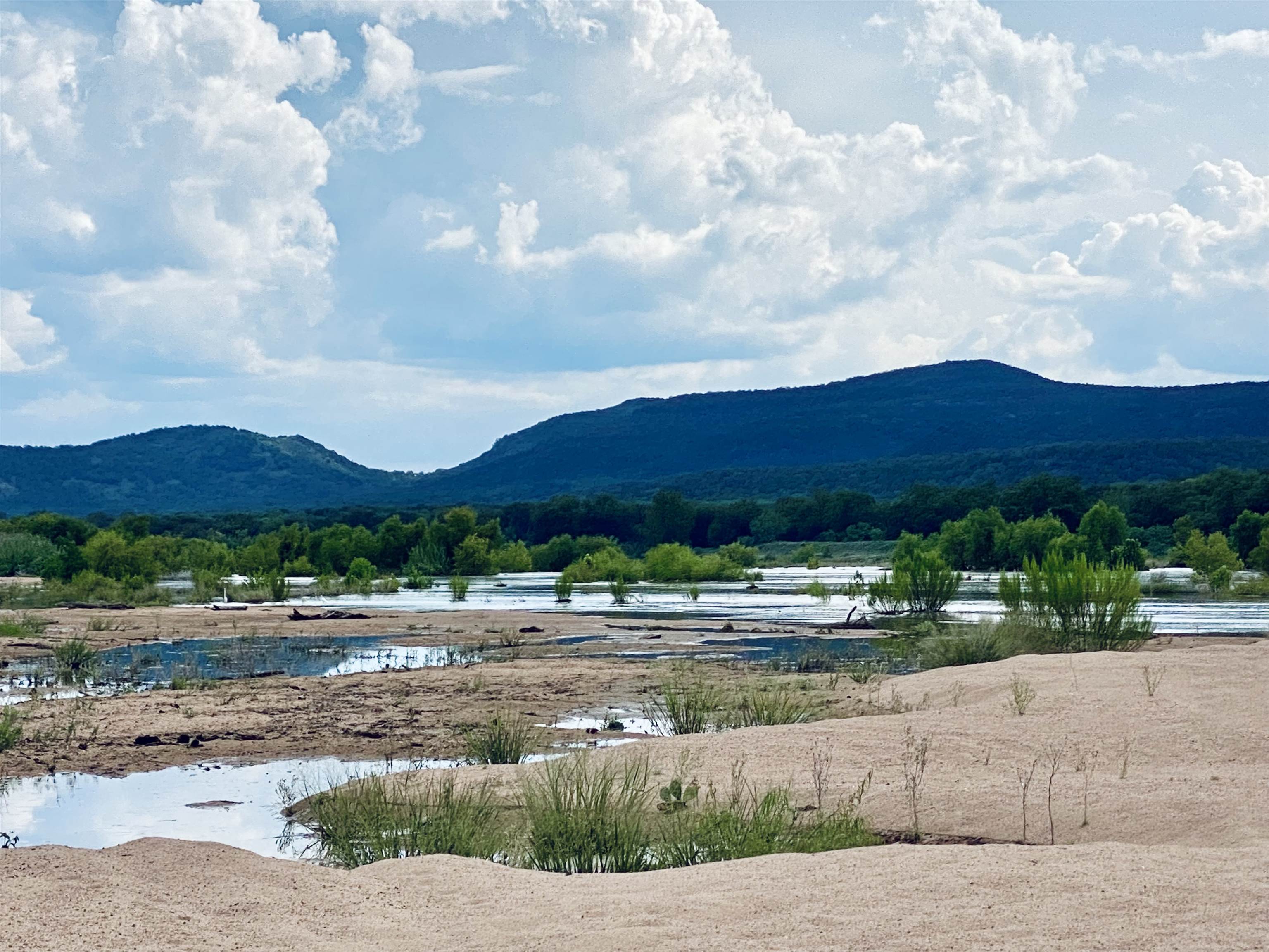 ROYAL OAKS ESTATES UNIT 1 LT 16