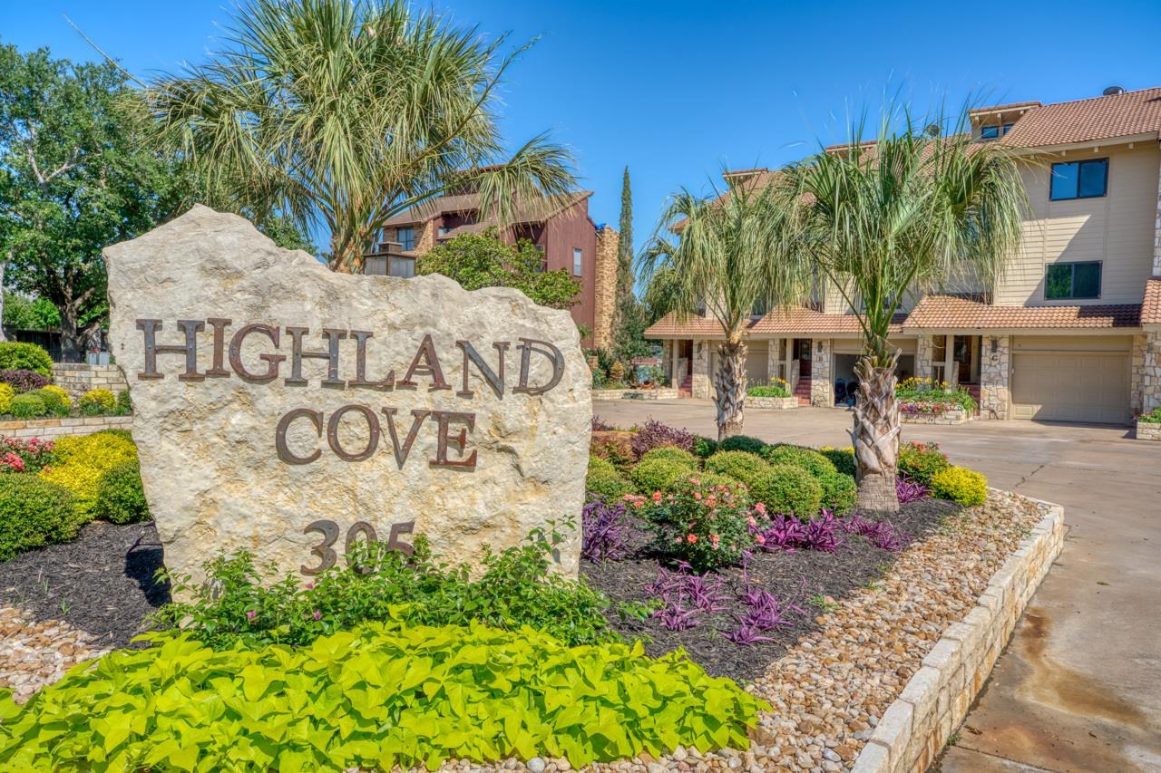 HIGHLAND COVE HORSESHOE BAY LT 35017-B