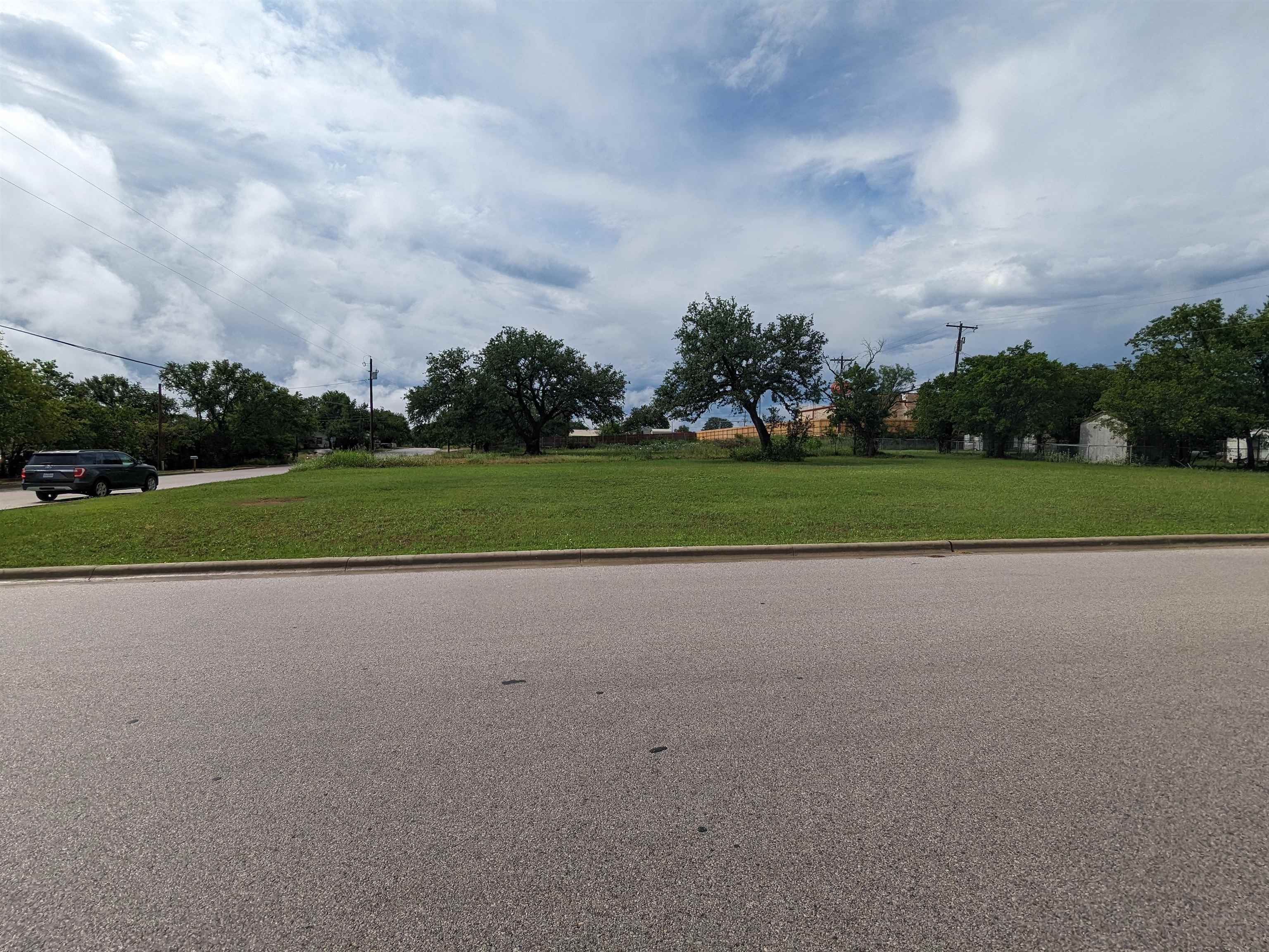 LOT: LOTS 11-12 BLK: 12 ADDN: L S C 2ND