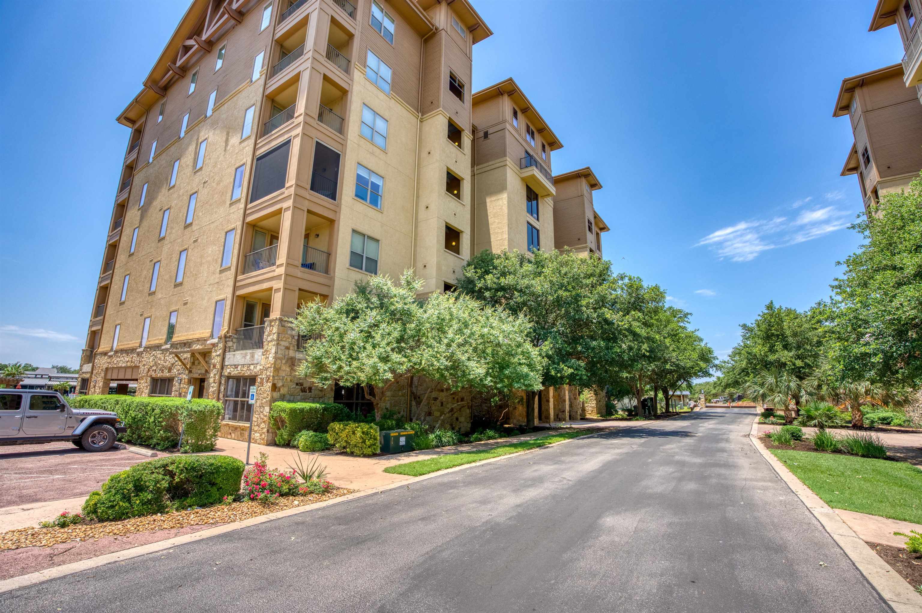 THE WATERS AT HORSESHOE BAY RESORT CONDO PHASE I BLDG 3 UNIT 44