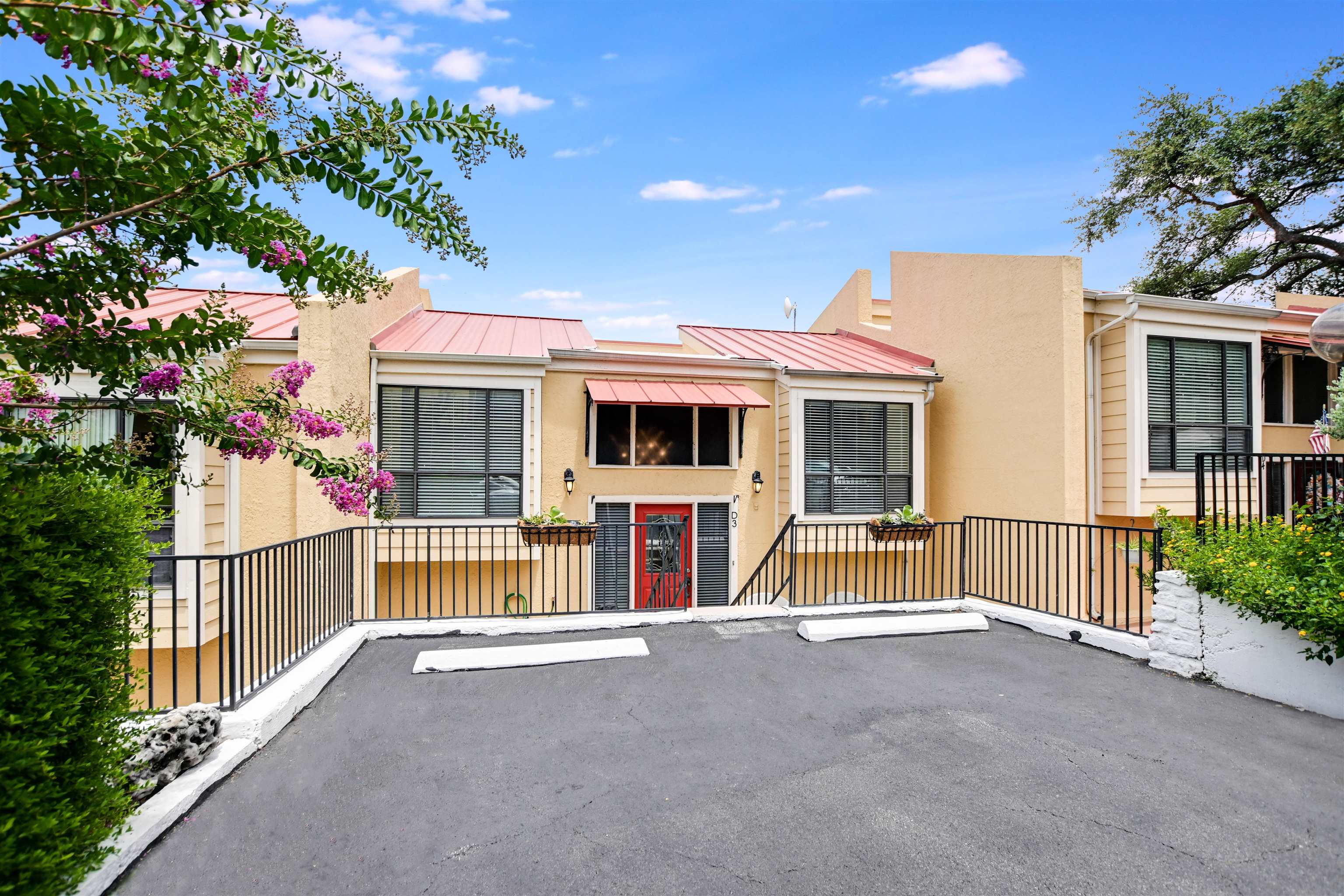 Bay View Villas Horseshoe Bay 103-D