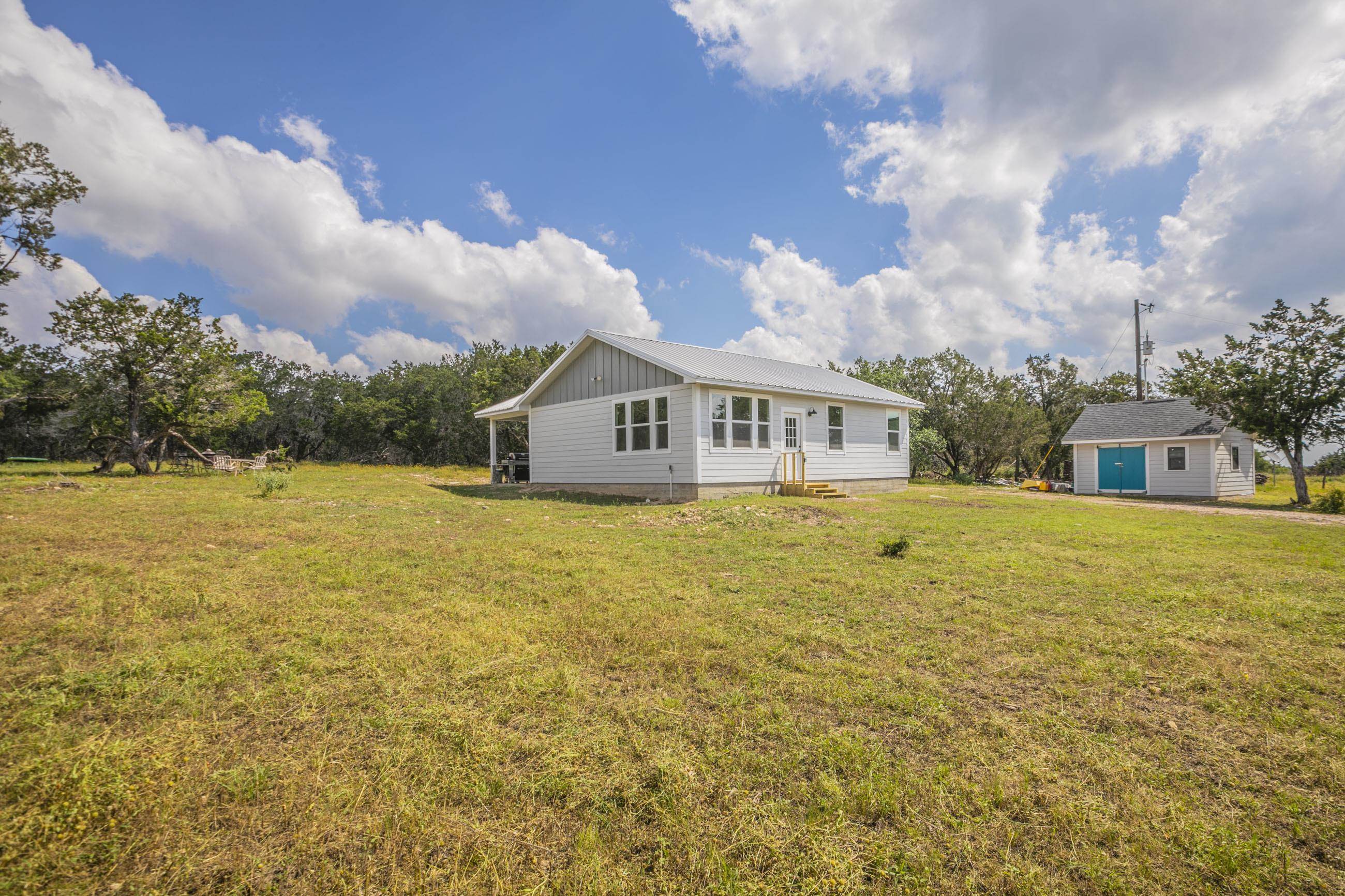 ABS A1735 J.R. SEXTON, TRACT 1  4, 9.44 ACRES