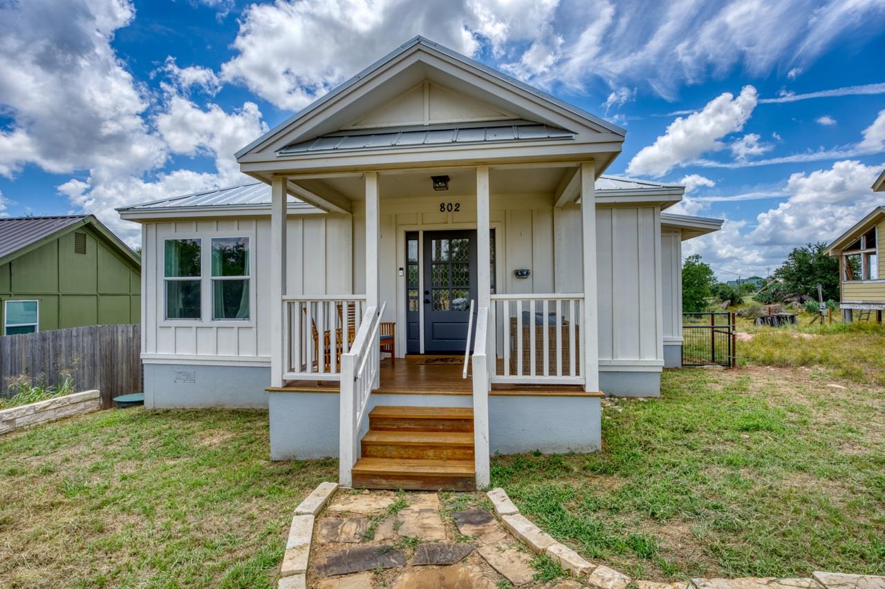 OATMAN ADDN BLK 36 LT 2 & 1/2 OF N PT OF THE ALLEY & 1/2 OF E PT OF CEDAR STREET