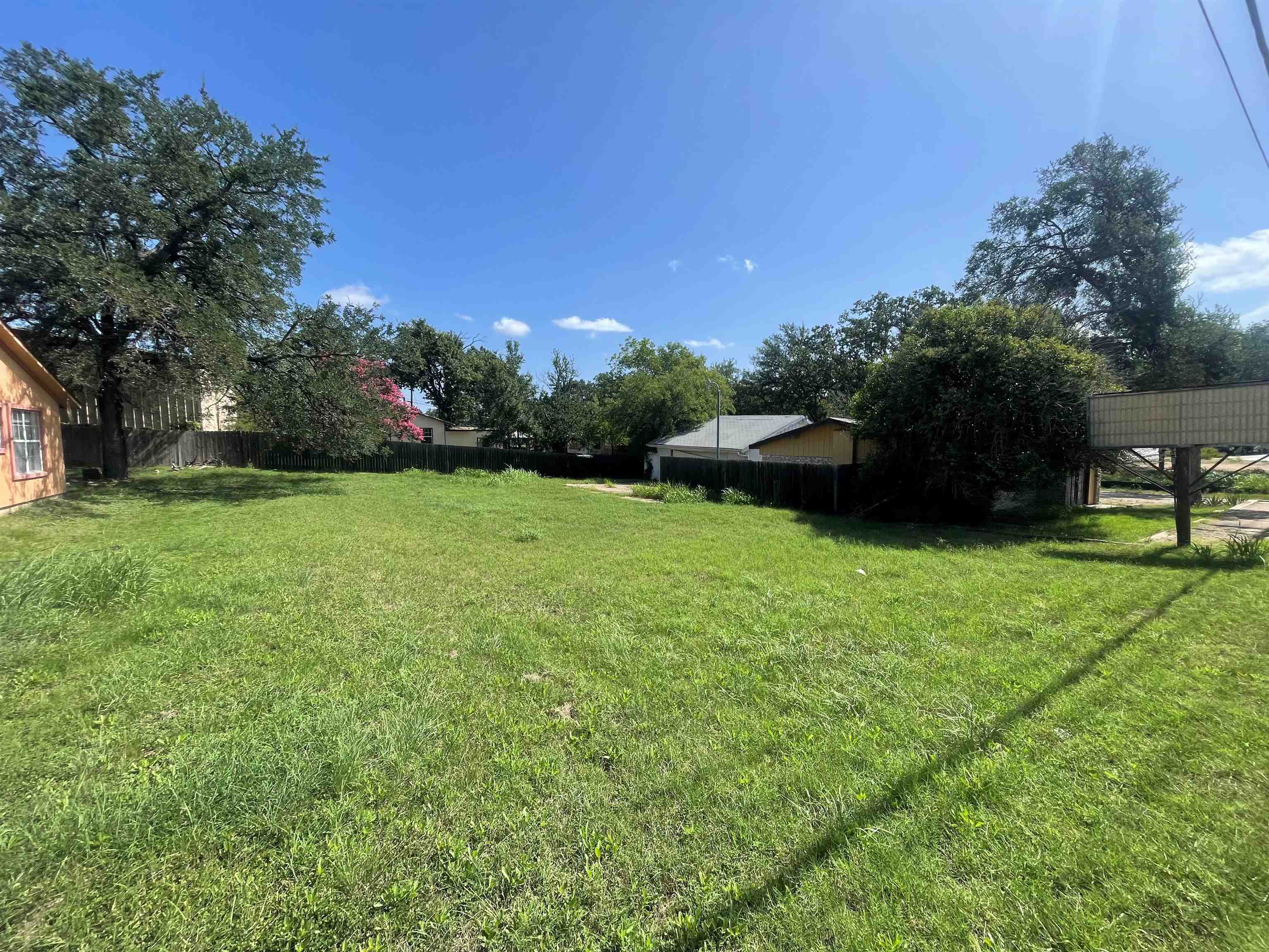 SCARLET OAKS LOT 3, 4 & 5   Cottonewood Shores, Burnet County