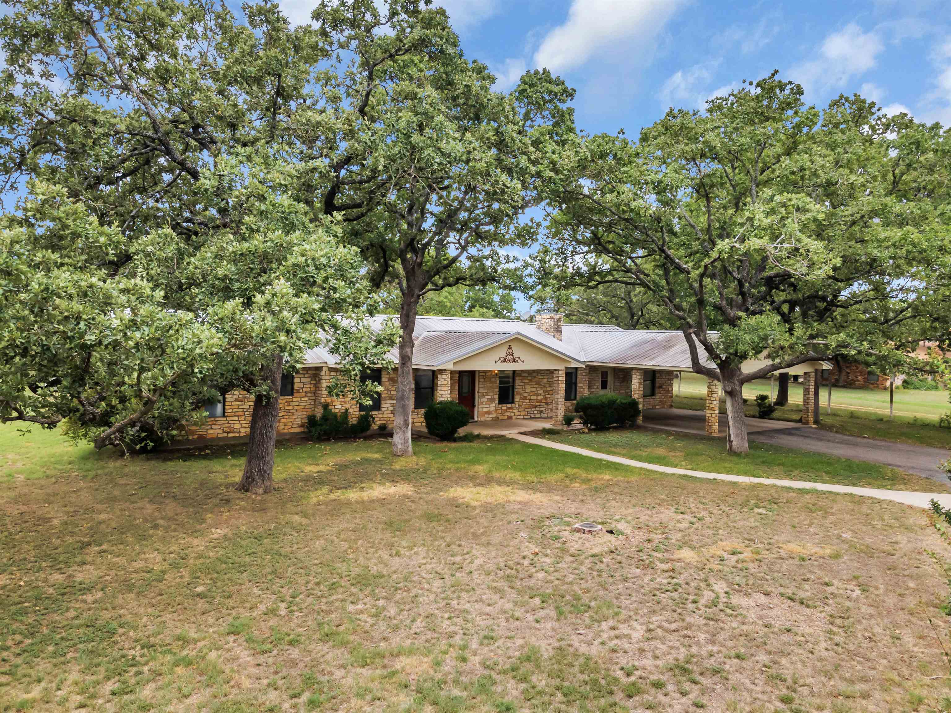 ABS A0644 JAMES NOBLE, TRACT T (ANCIENT OAKS), 1.25 ACRES