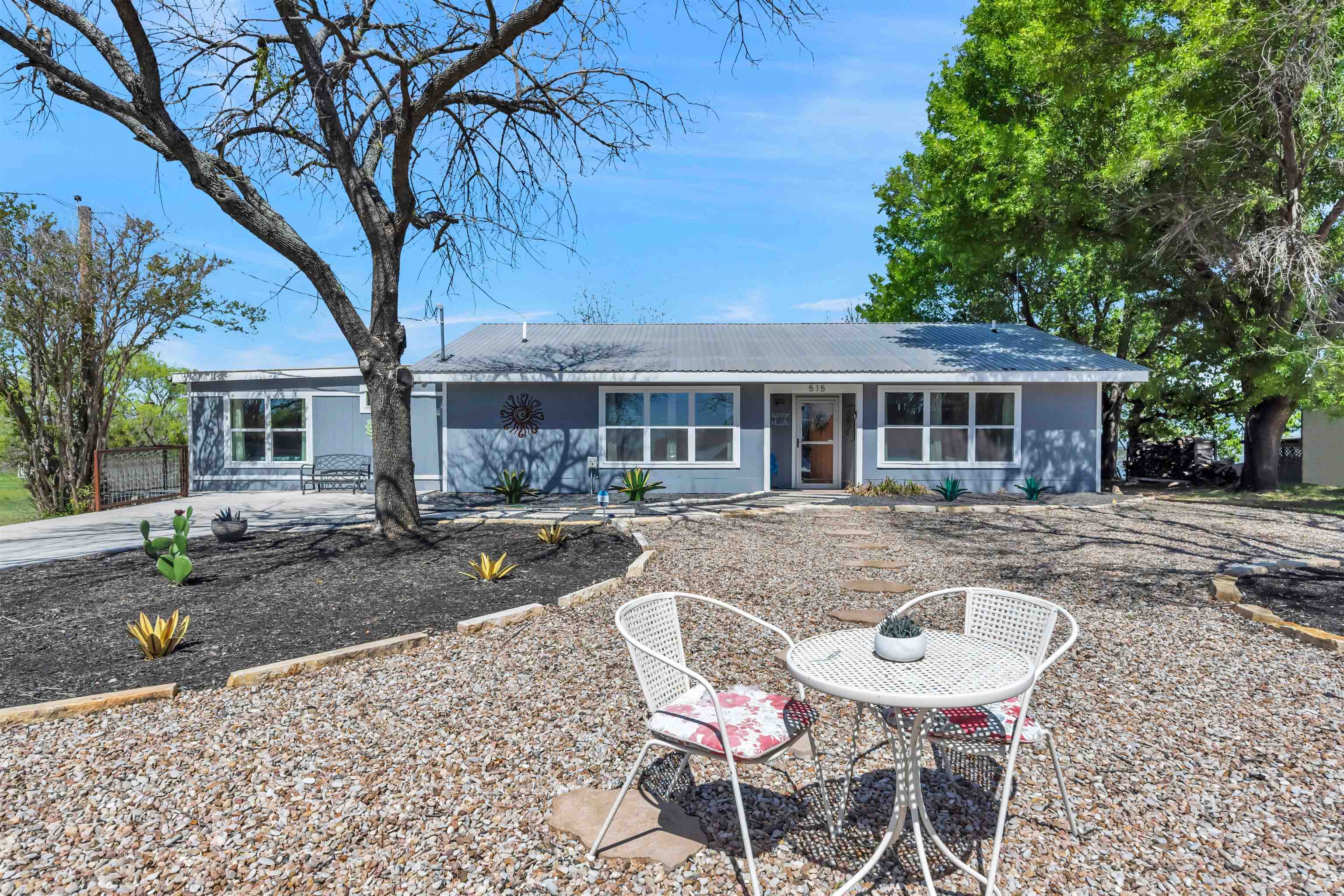 ISLAND VILLAGE SECTION 1 LTS 70,71 & 72