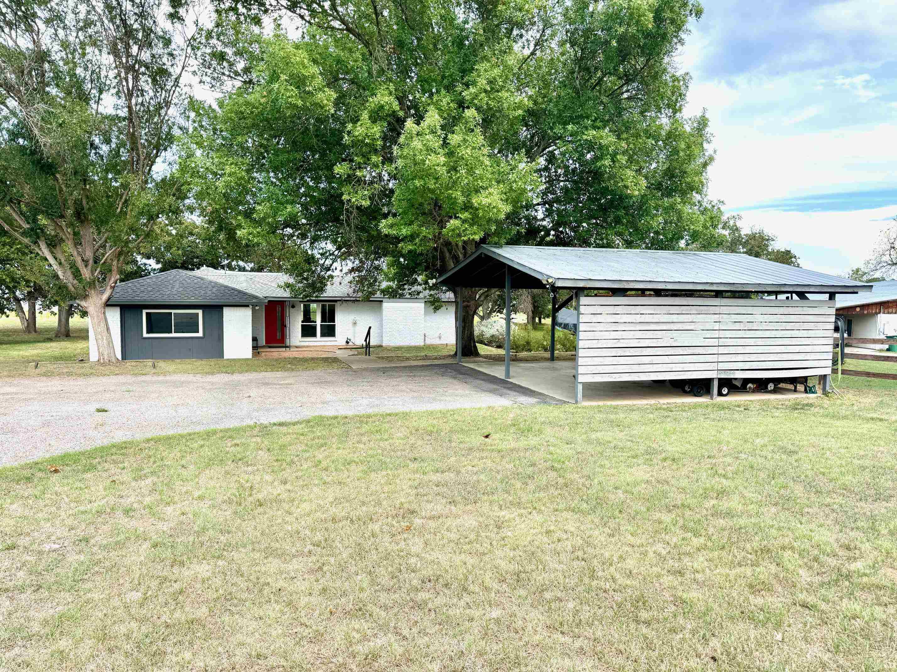 308 Blue Sky Way, Buchanan Dam