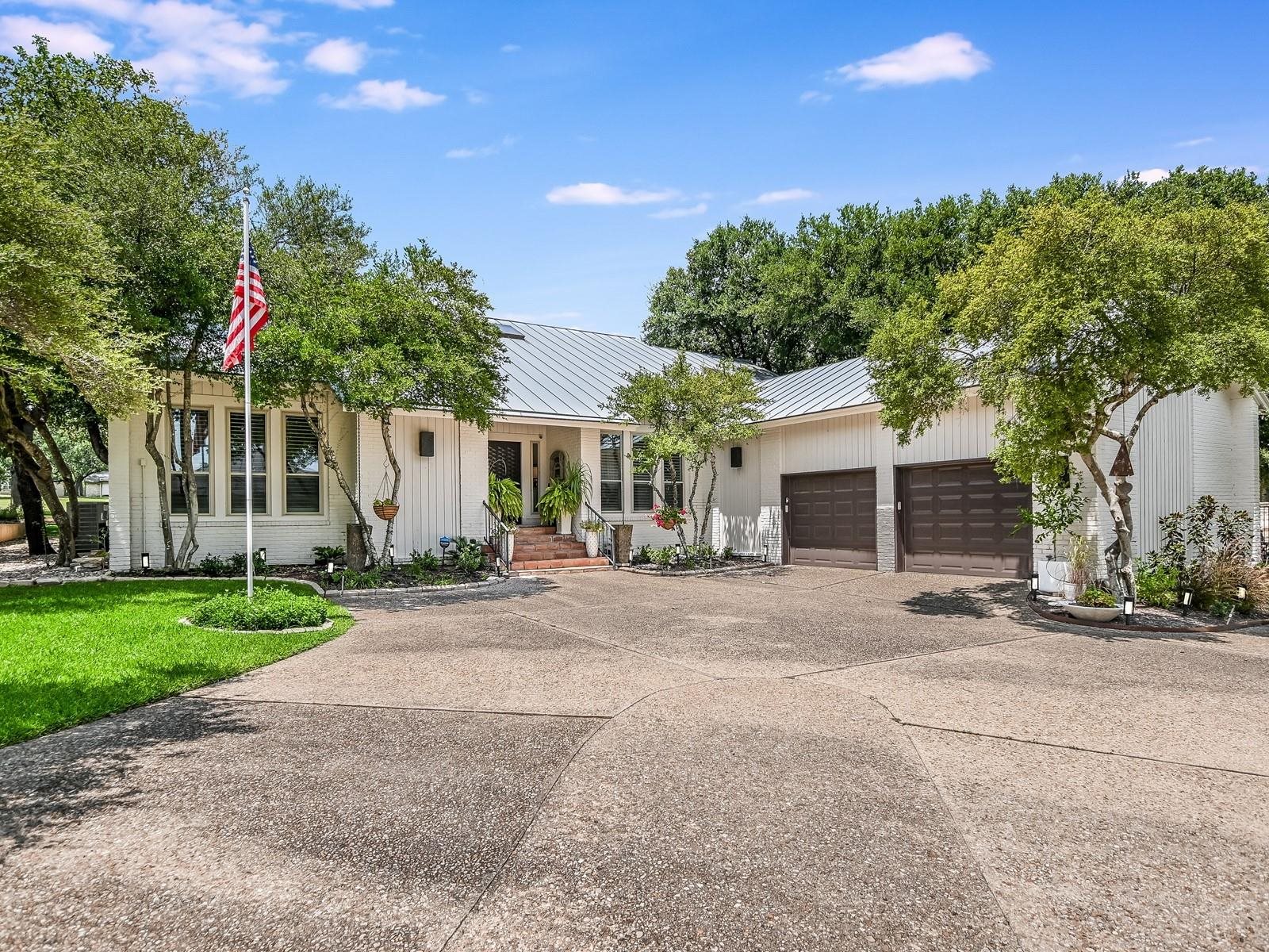 HORSESHOE BAY LT 5035