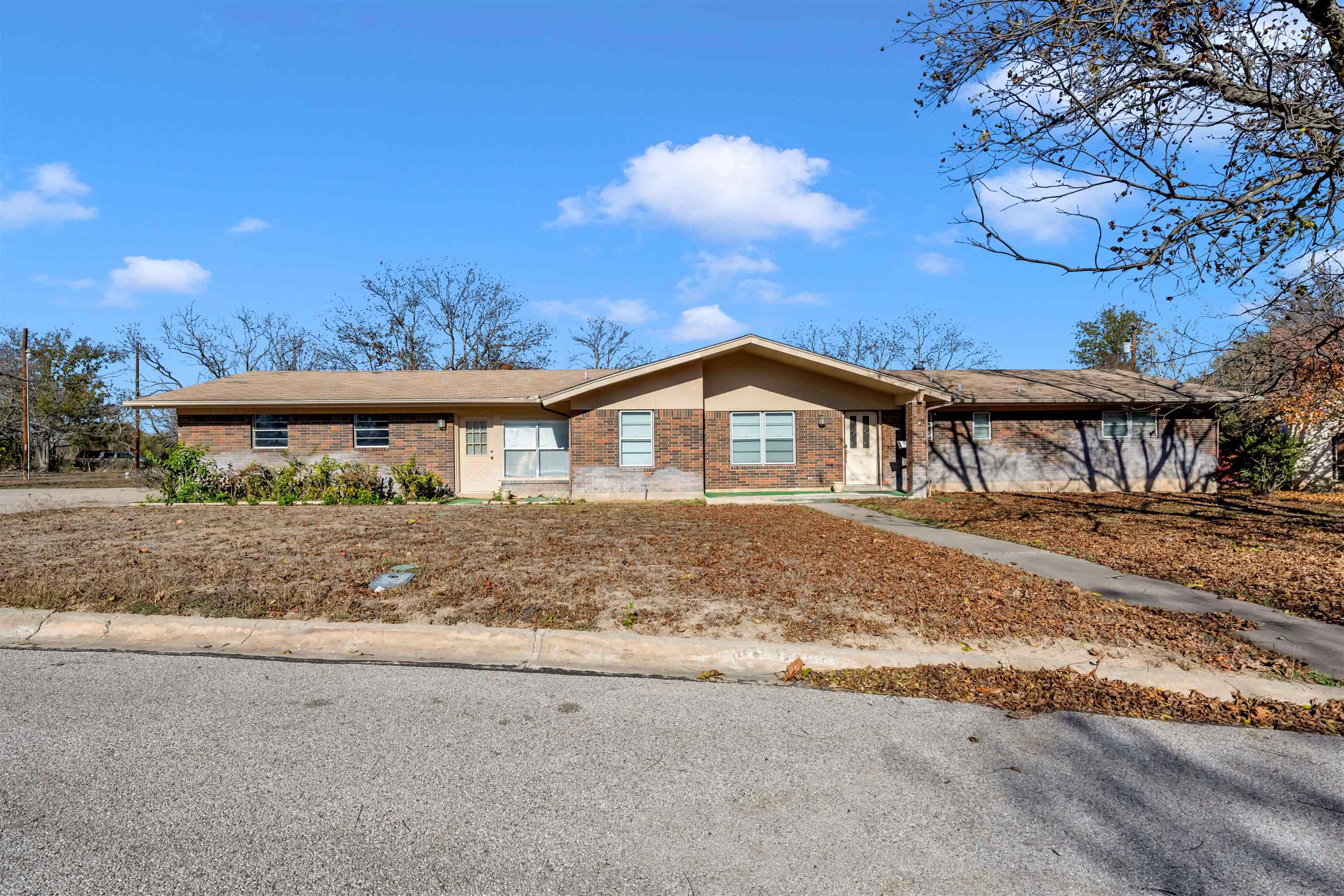 S3800 CORDER LOT 4 & 5 AND EAST 1/2 OF LOT 3 BLK 2