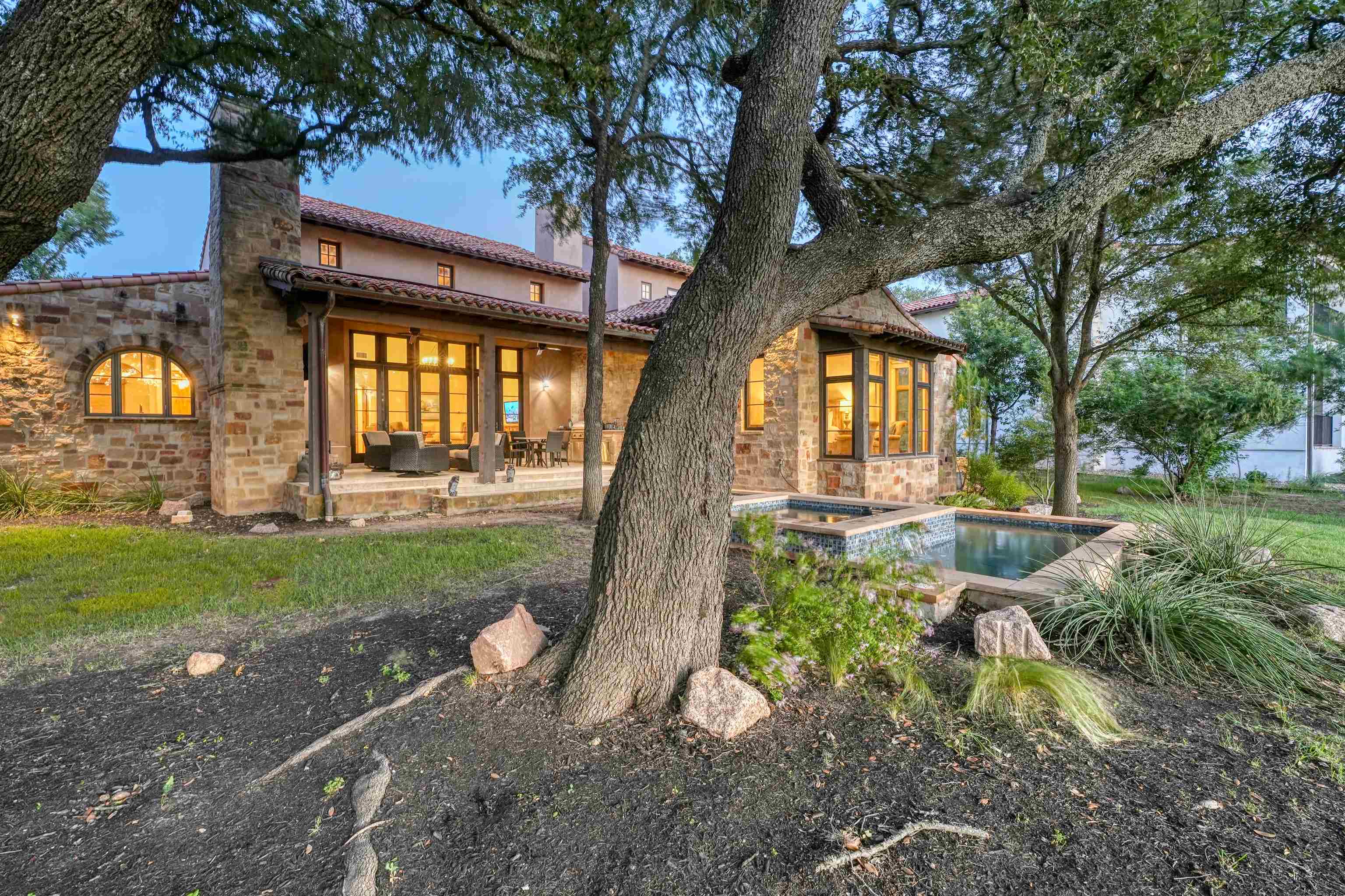 ESCONDIDO LT 1 0.790 AC
