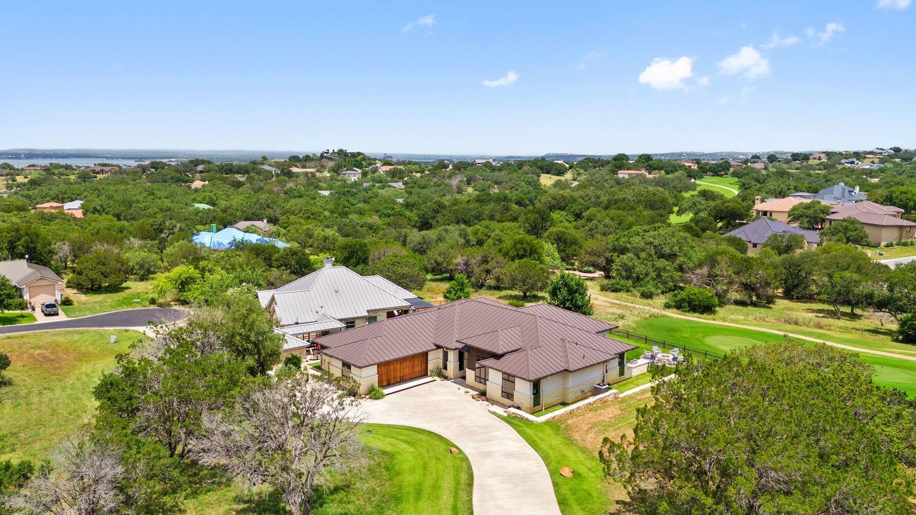 Horseshoe Bay West LT W23065
