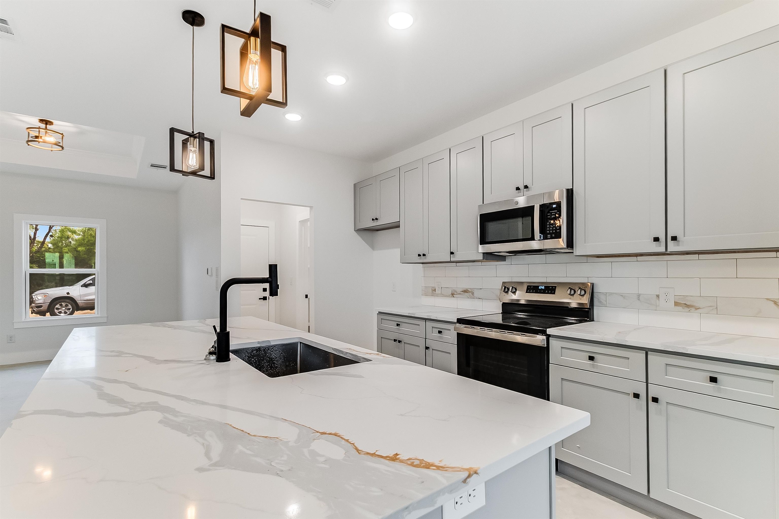 S6010 LIVE OAK LOT 820A