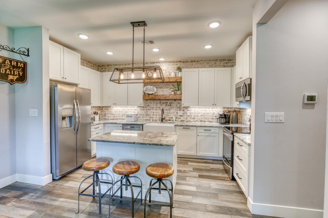 1280x853