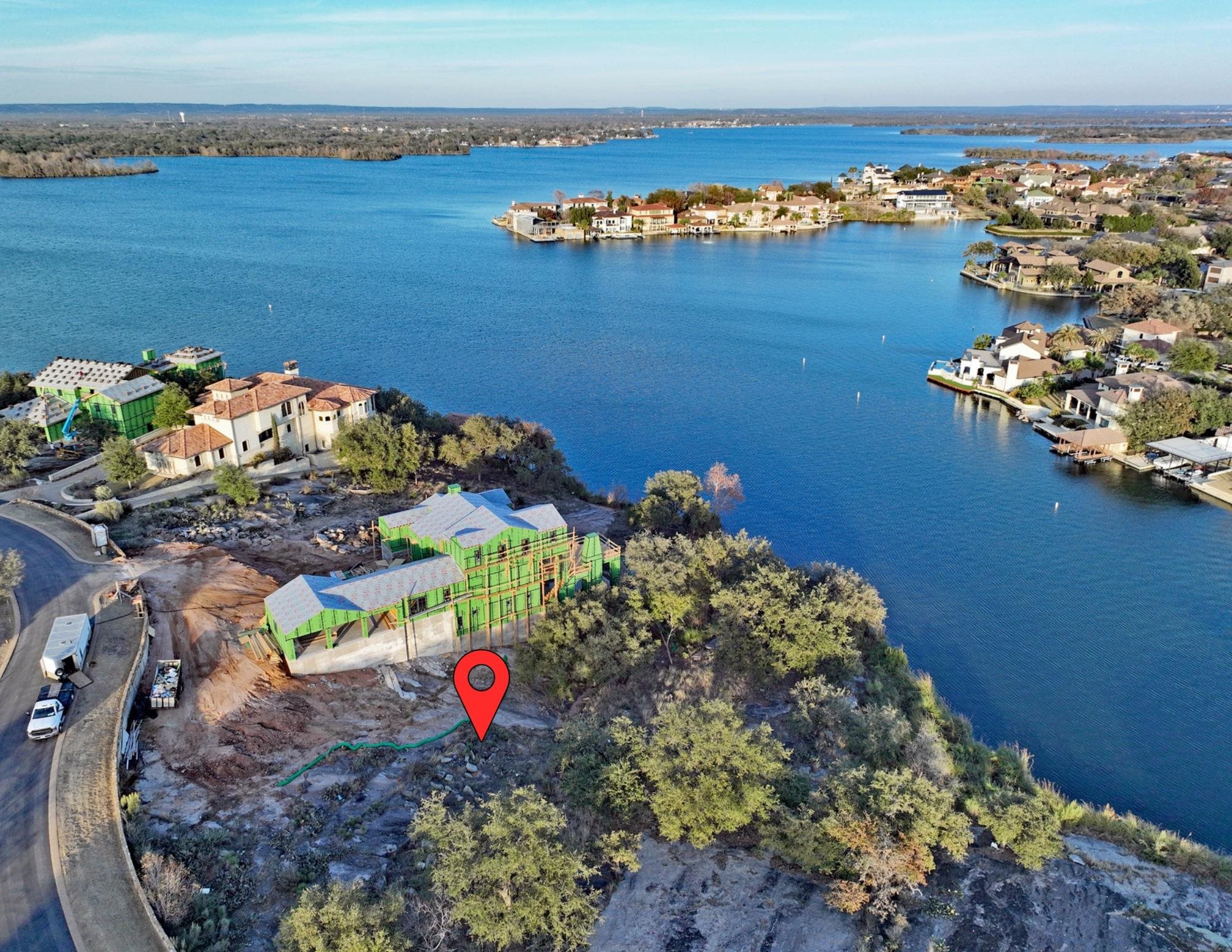 LAGO ESCONDIDO LT 7 0.600 AC & 0.190 AC SUBMERGED