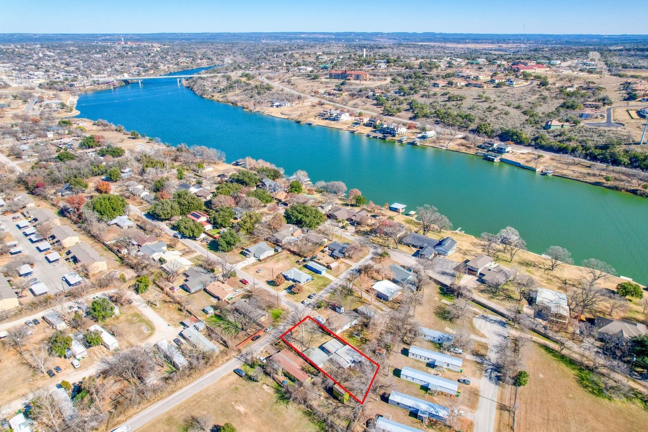 K & B LOT 3 & 4, CITY OF MARBLE FALLS