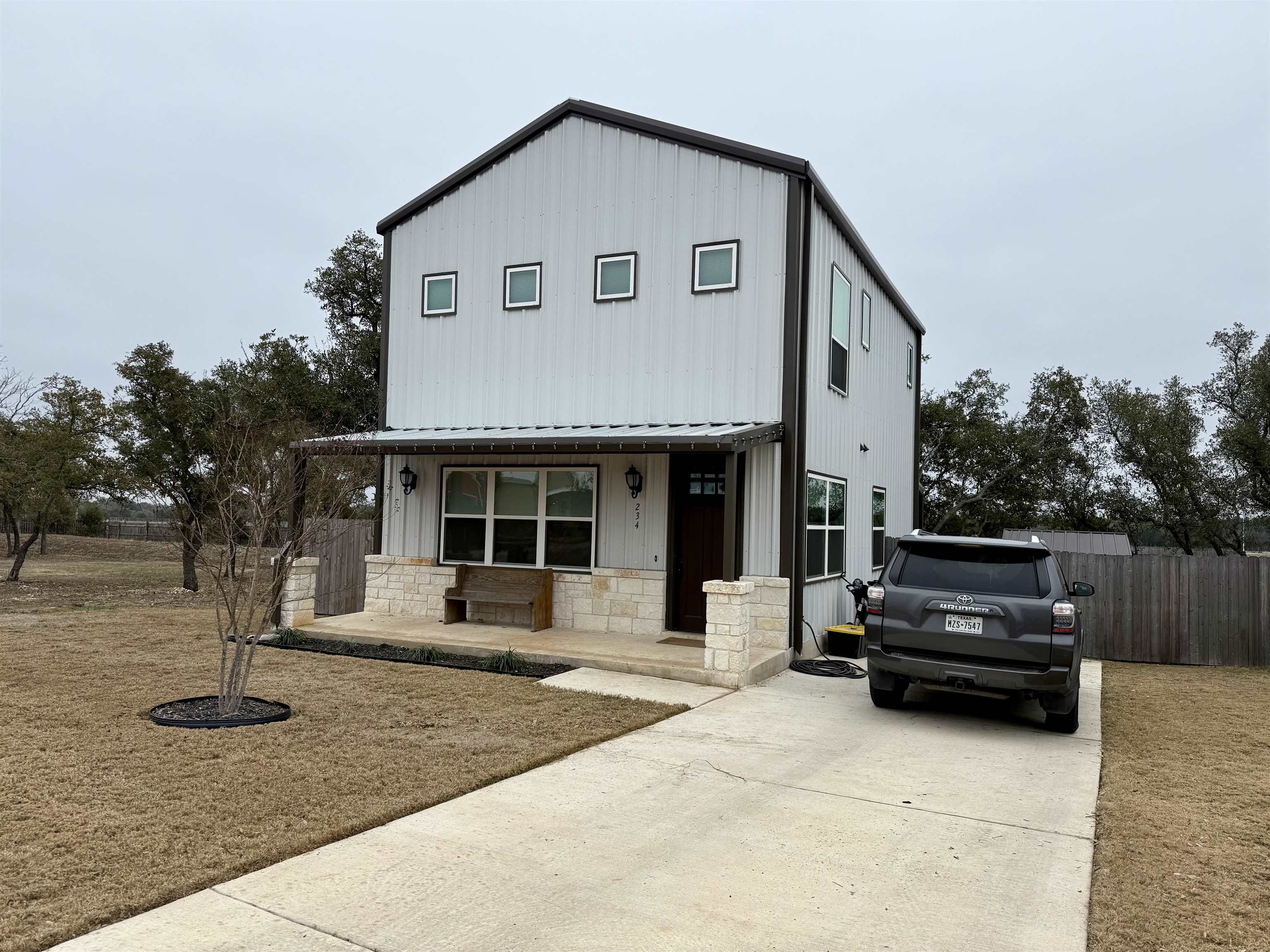 S4549 FLORES PARK LOT 9 BLK 2 .15