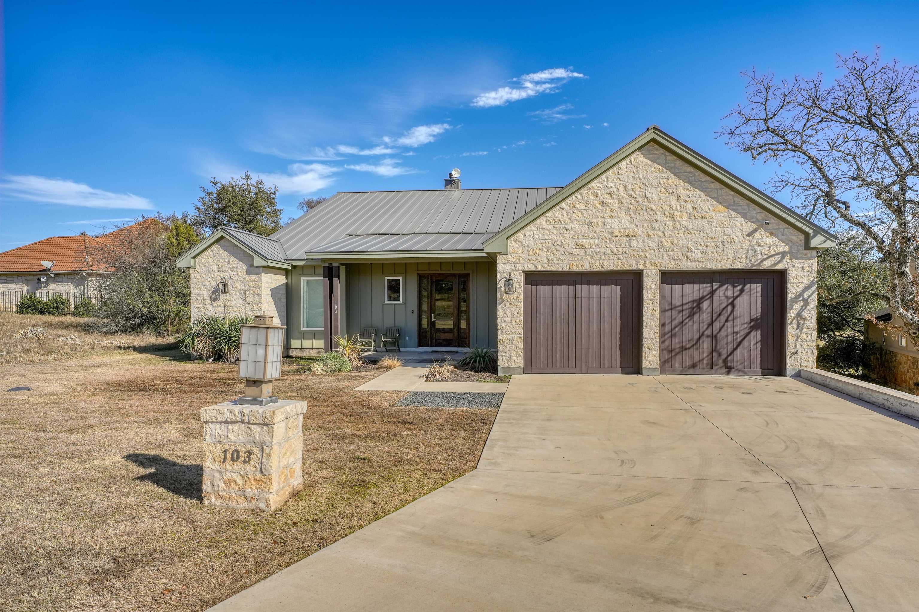 Horseshoe Bay West LT W11116