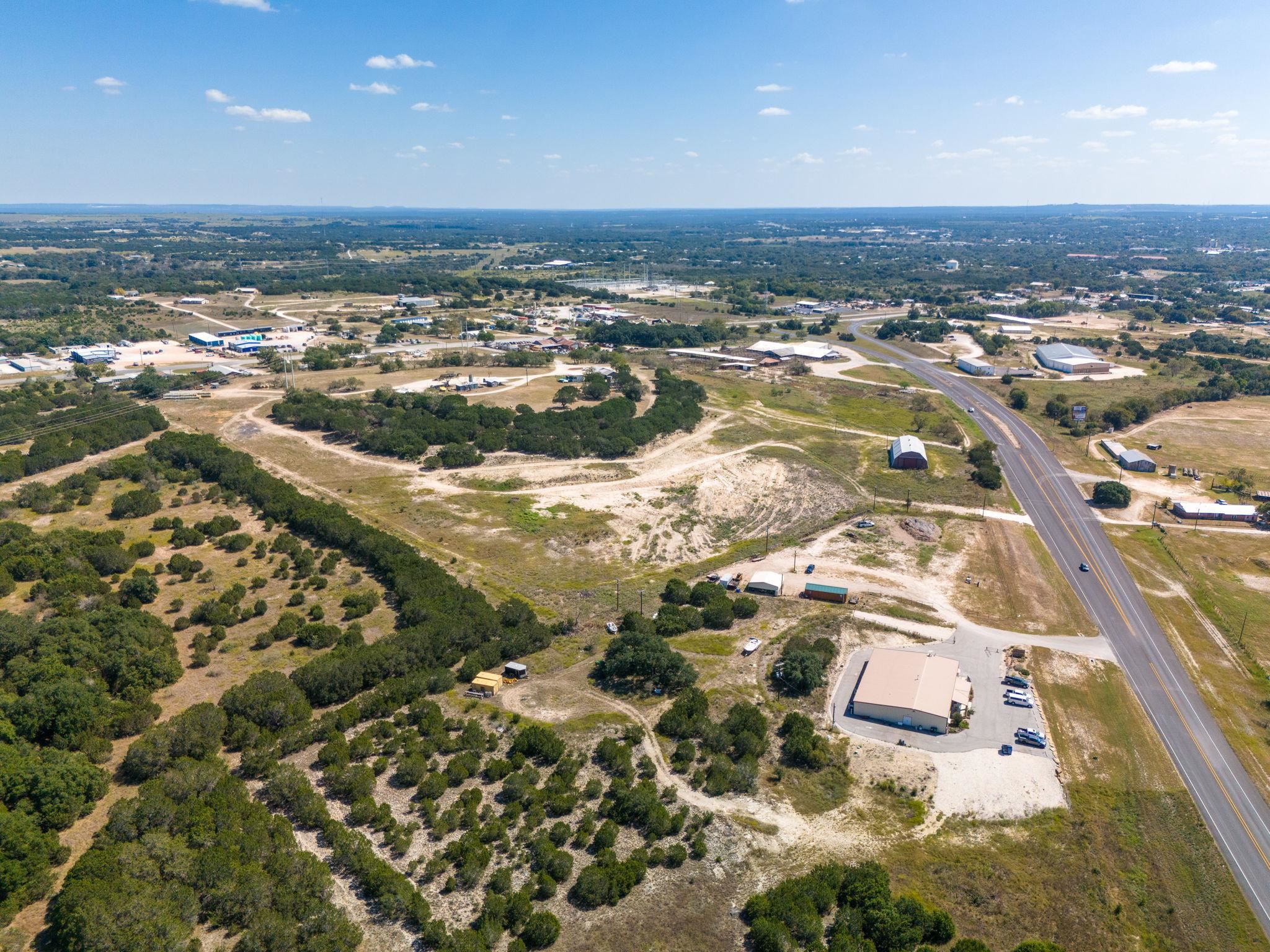 584 U S HWY 183, Lampasas