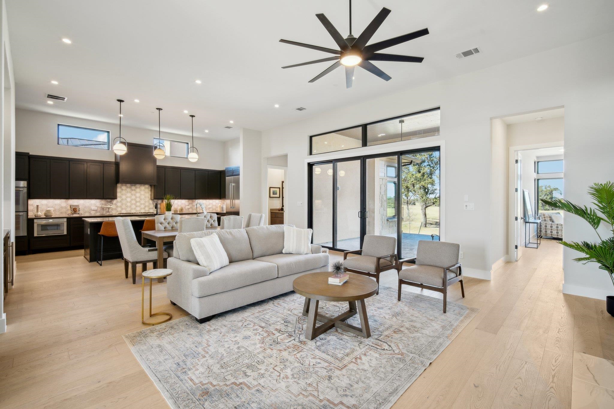 2308 Kahala Sunset, Spicewood