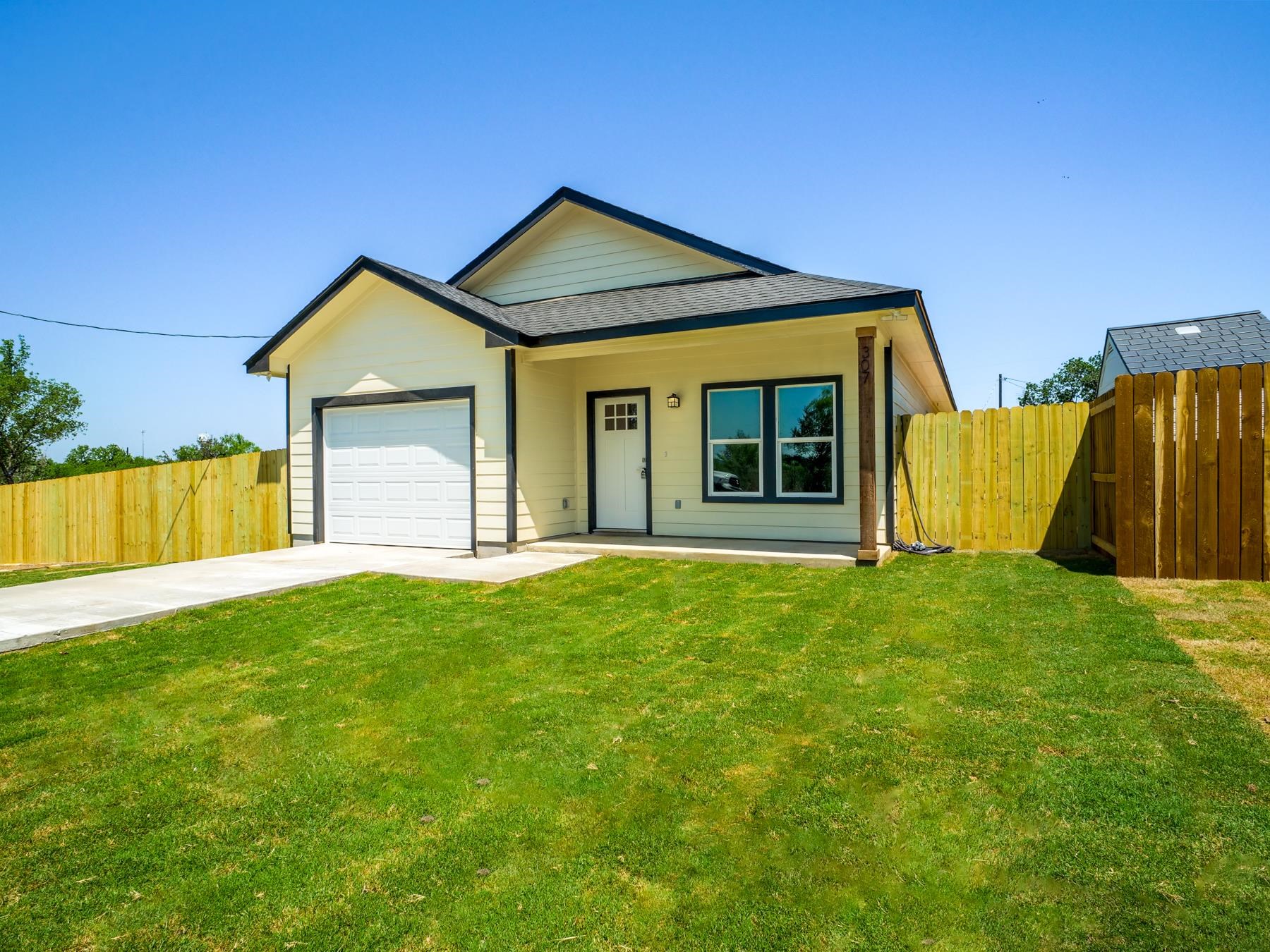 307 Cedarhill, Granite Shoals