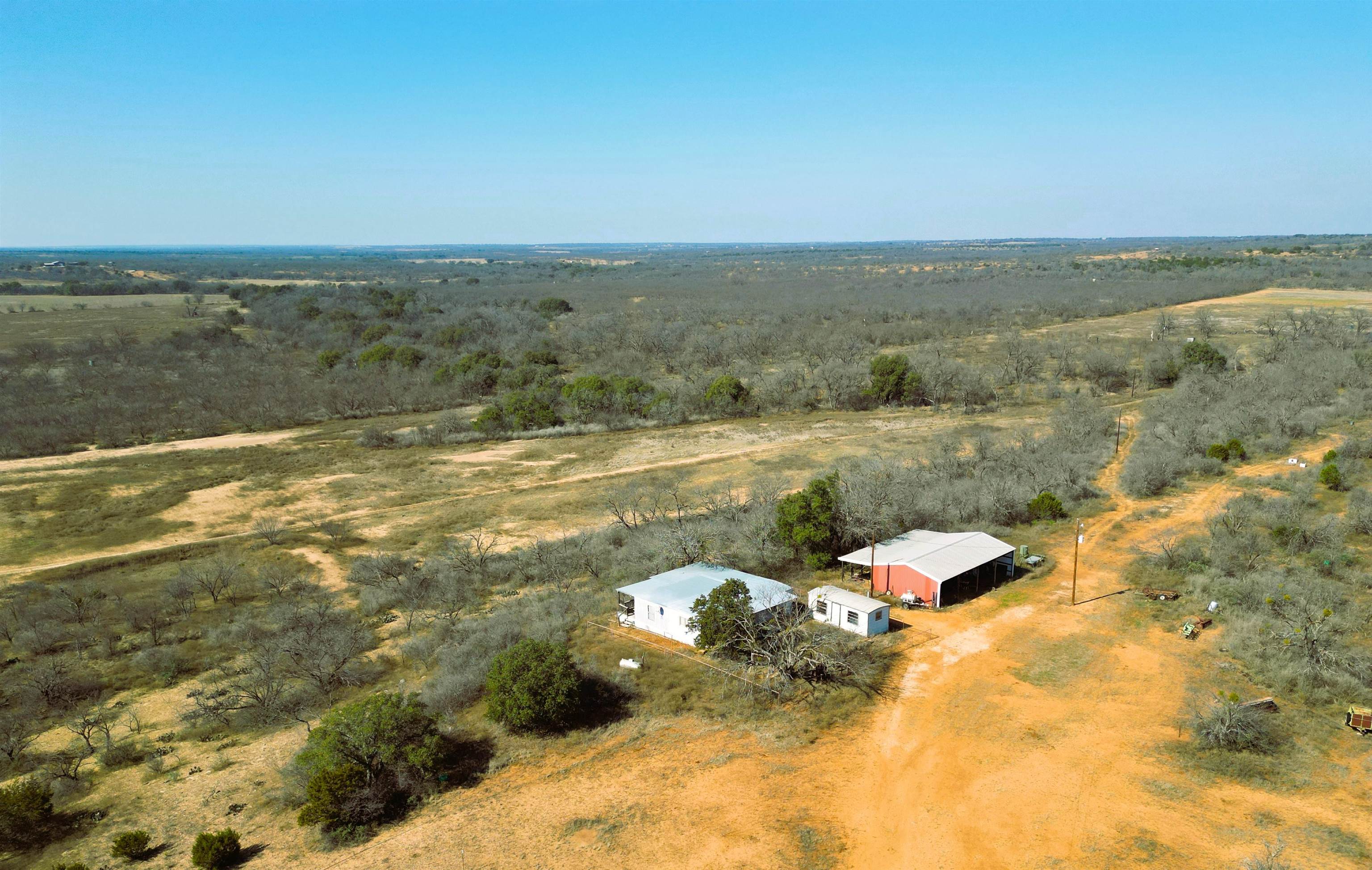 2254 CR 228, San Saba