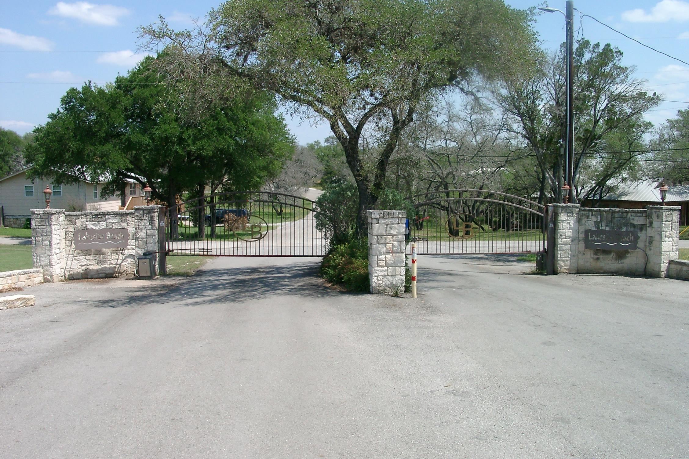 S5940 LAKESIDE BEACH LOTS 23 & 24, SEC 1