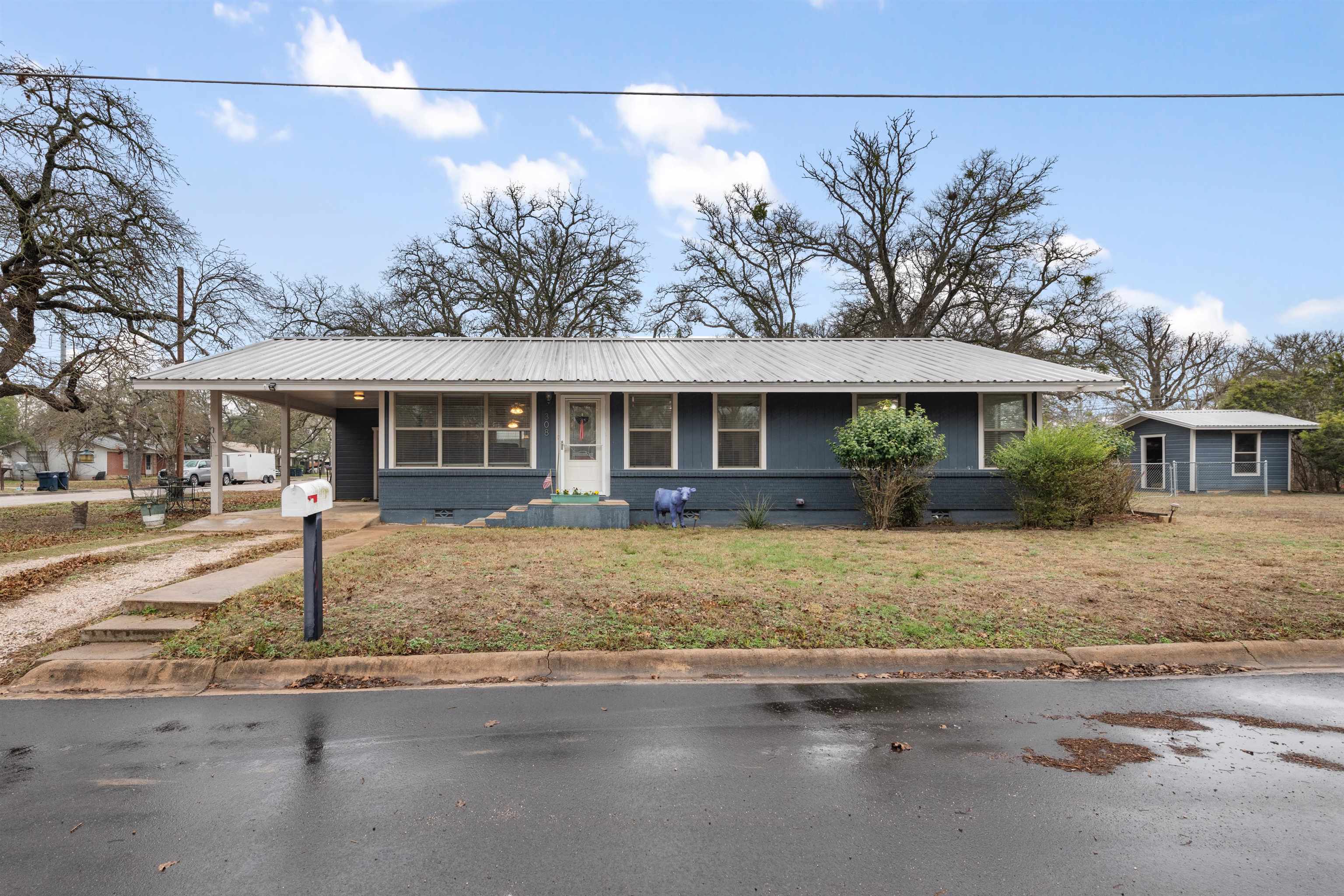 S6750 OAKS ADDITION LOT 8 BLK 14