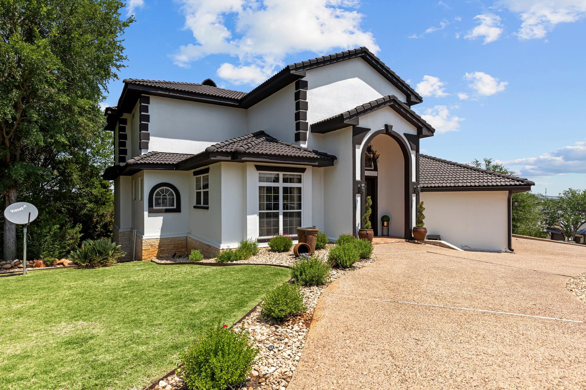 Horseshoe Bay West LT W25022
